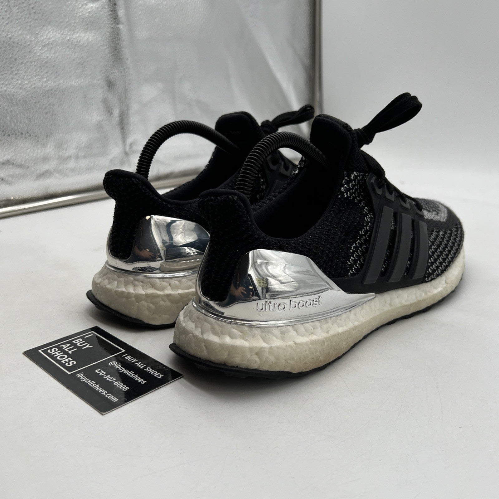 Size 8 - adidas UltraBoost 2.0 Limited Silver Medal (BB4077)