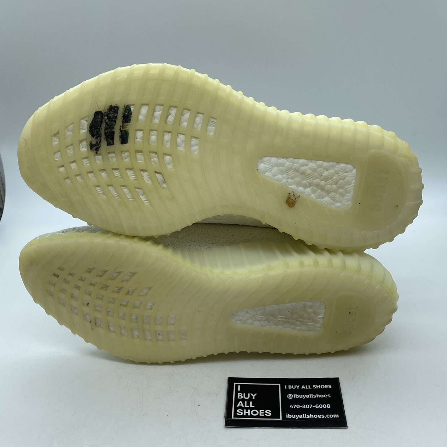 Size 10 - adidas Yeezy Boost 350 V2 Low Cream White Suede (CP9366)