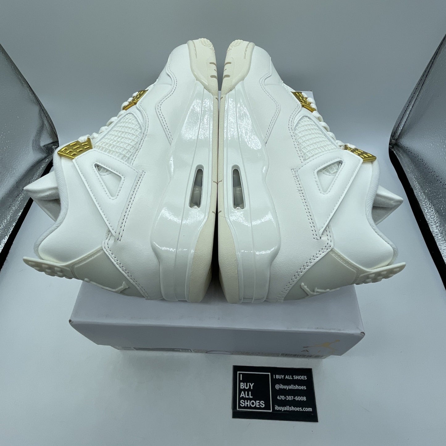 Size 10.5W - Air Jordan 4 Retro Metallic Gold (AQ9129-170)