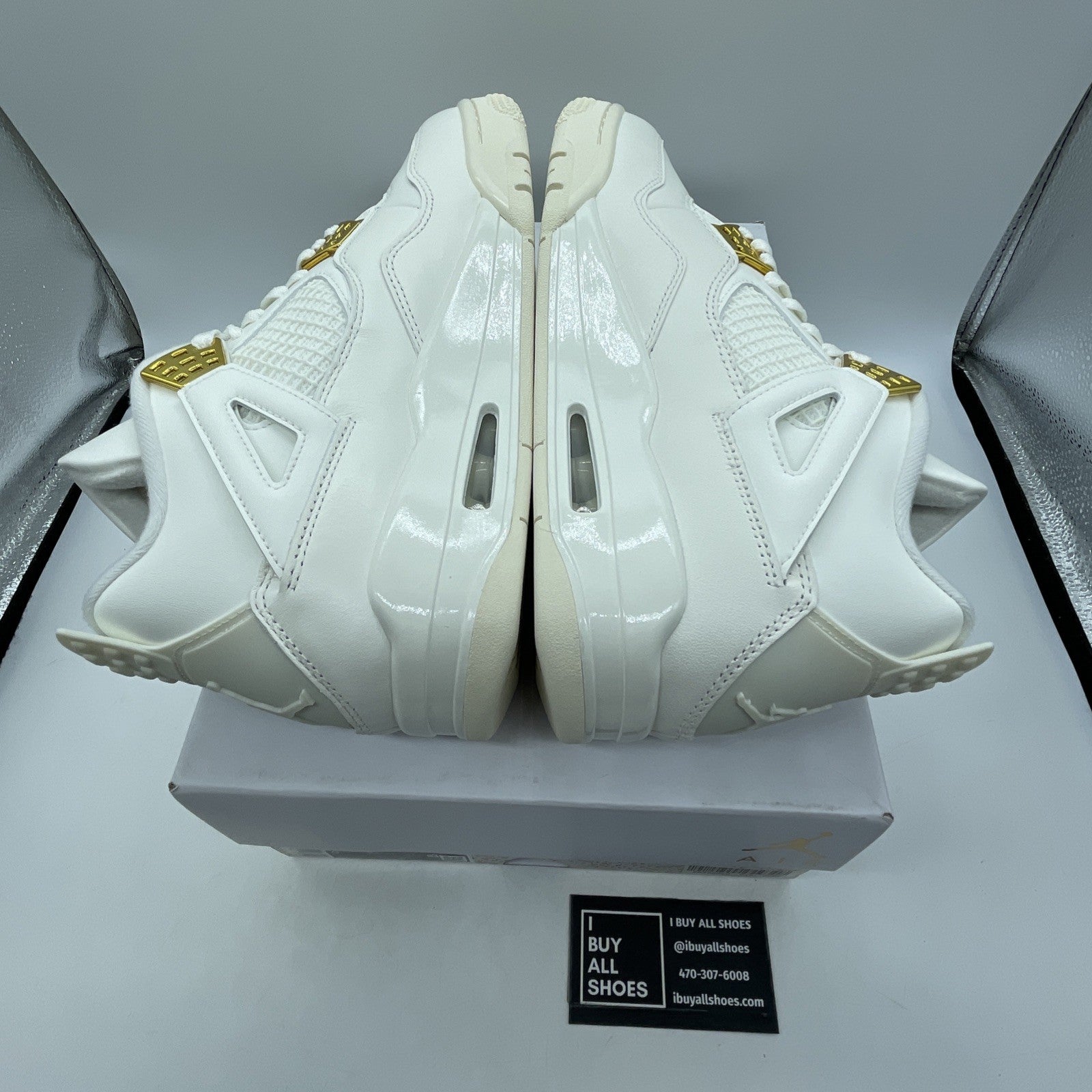 Size 10.5W - Air Jordan 4 Retro Metallic Gold (AQ9129-170)