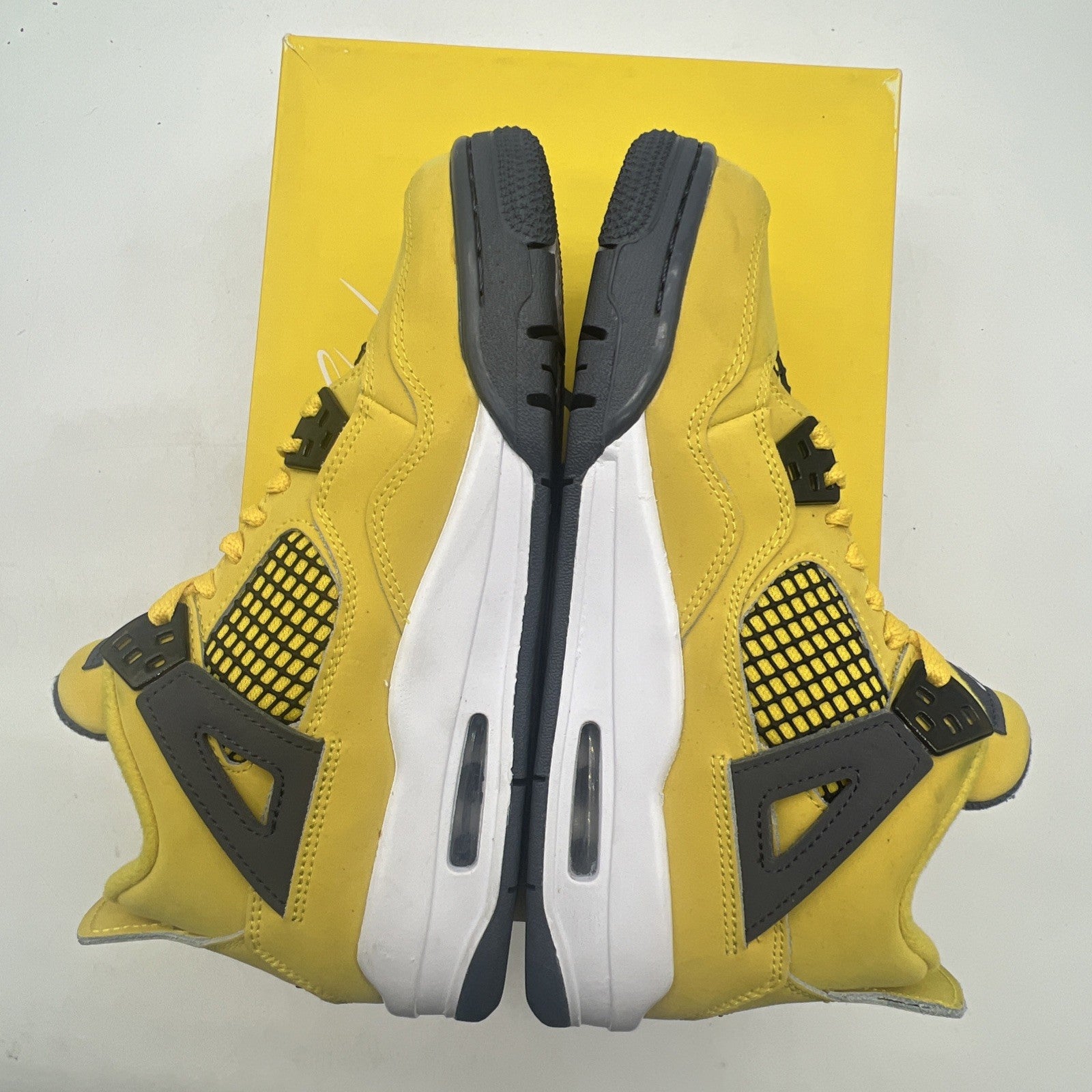 Size 5.5 - Air Jordan 4 Retro GS Tour Yellow 2021 - (408452-700)