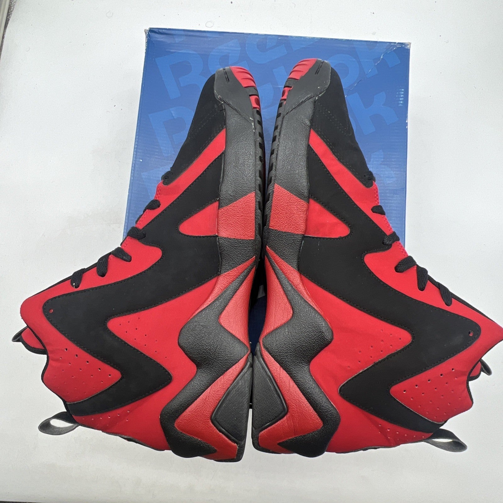 Size 13 - Reebok Kamikaze 2 Mid Blackflash Red (V44410)