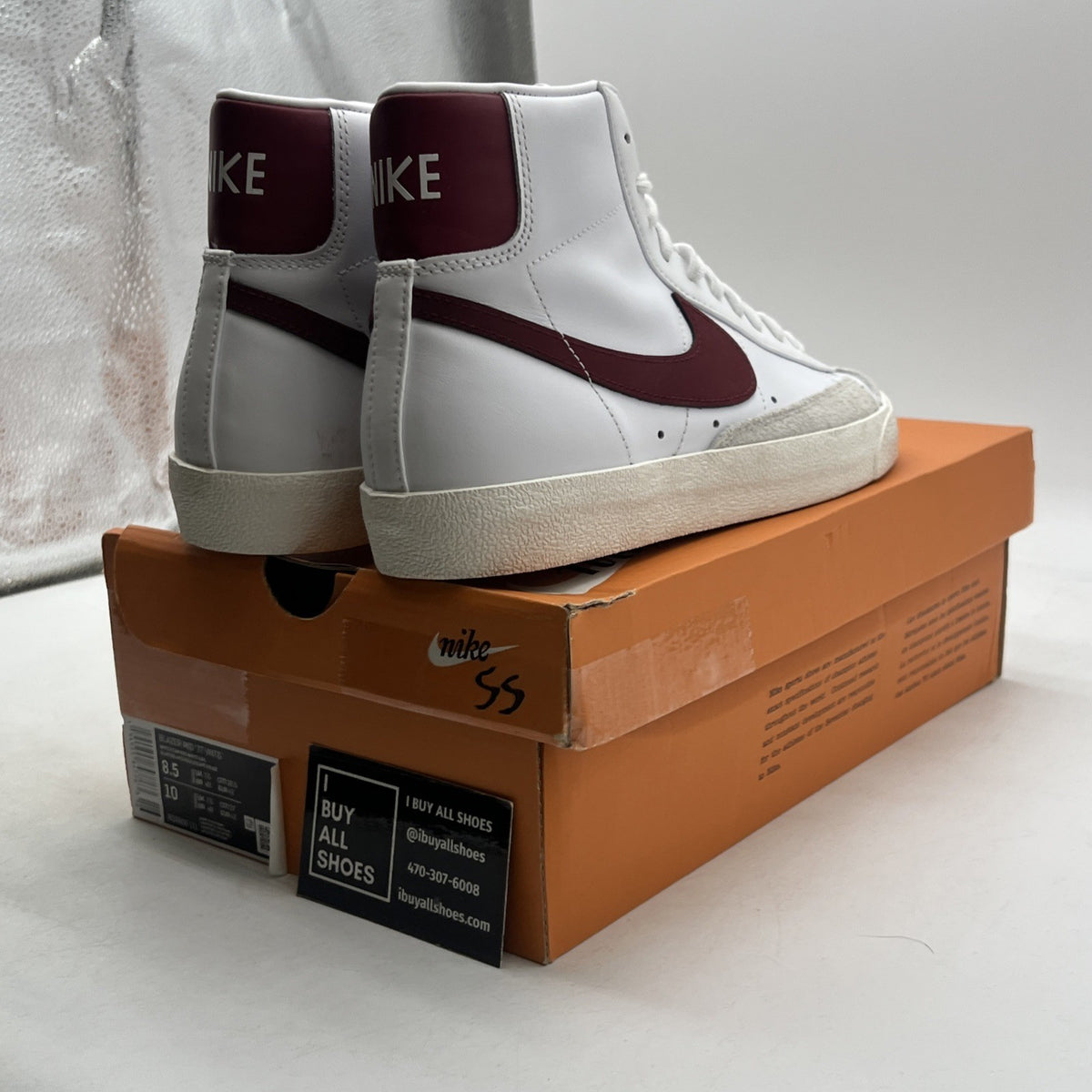 Size 8.5 - Nike Blazer '77 Vintage Mid White Team Red (BQ6806-111)