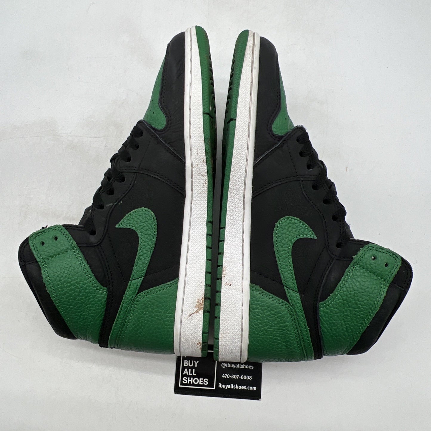Size 10.5 - Air Jordan 1 Retro OG High Pine Green 2.0 (555088-030)