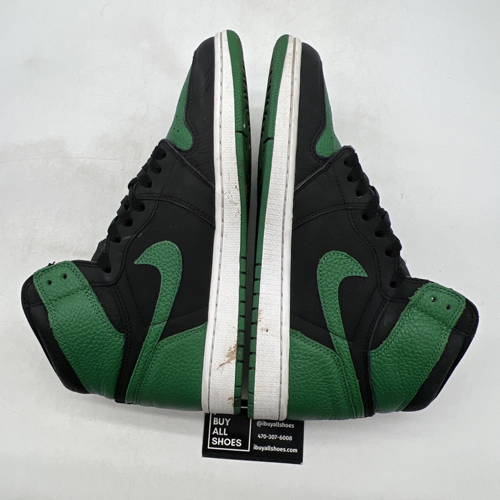 Size 10.5 - Air Jordan 1 Retro OG High Pine Green 2.0 (555088-030)