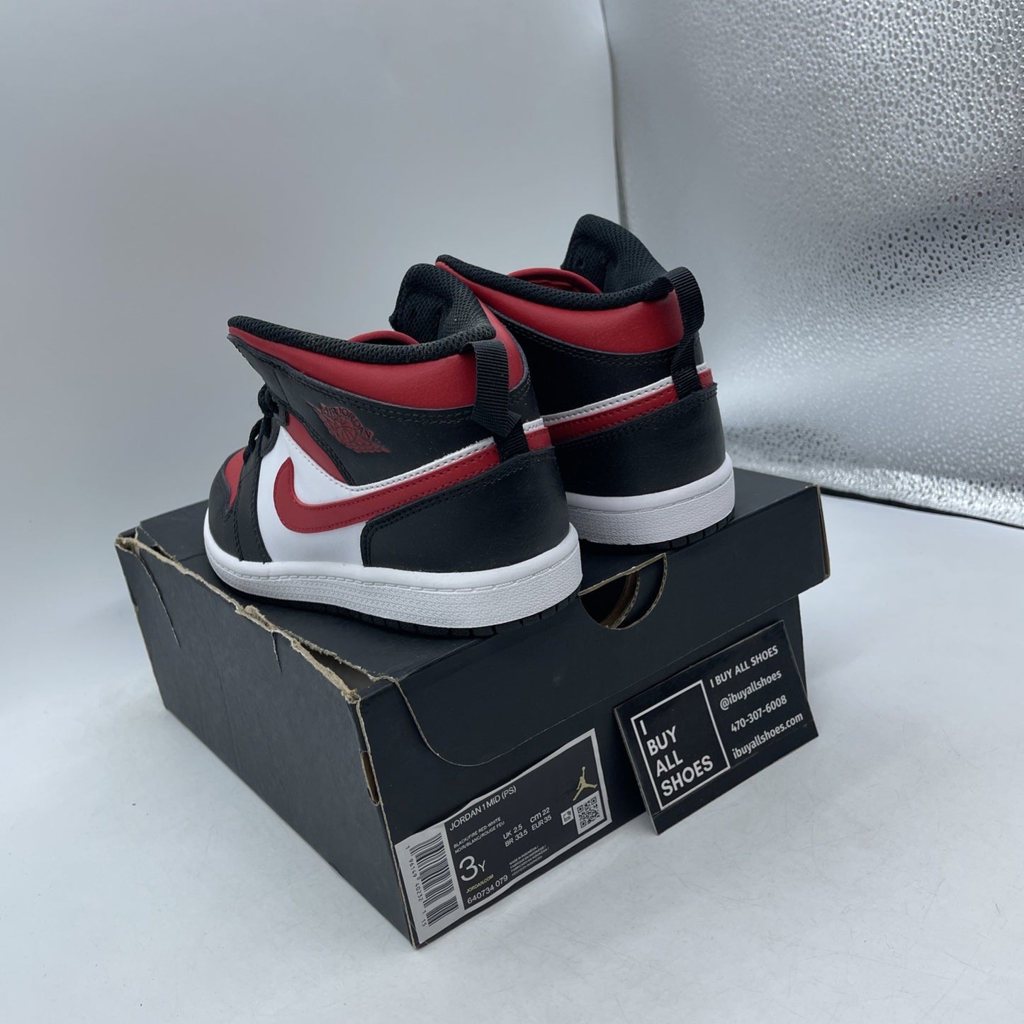 Size 3Y - Air Jordan 1 Mid Black Fire Red (640734-079)