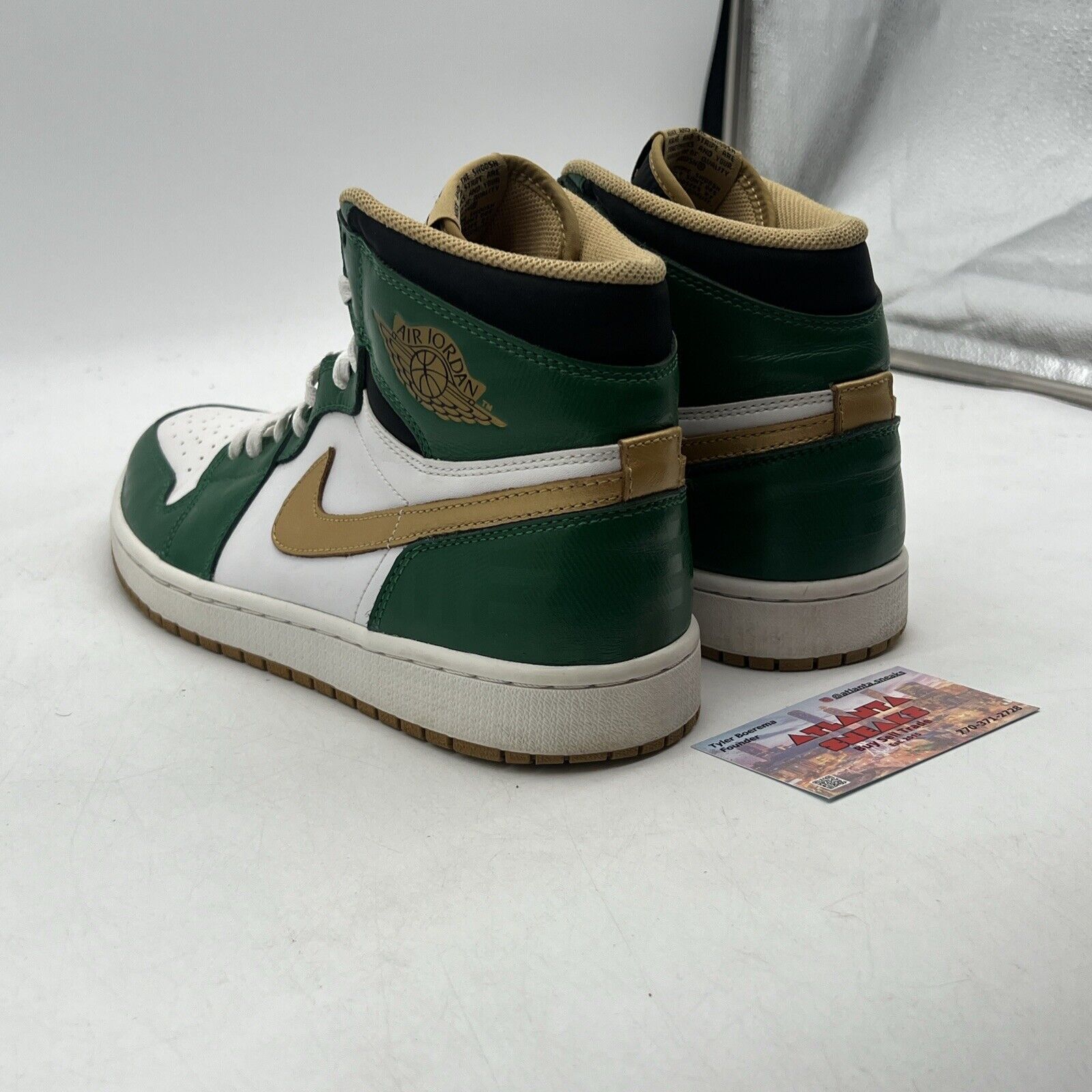 Size 10 - Air Jordan 1 Retro OG High Celtics (555088-315)