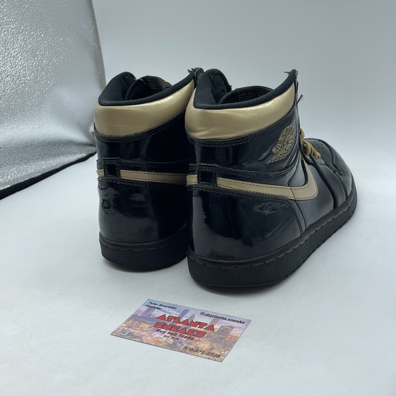 Size 11.5 - Jordan 1 Black Gold Leather (555088-032)