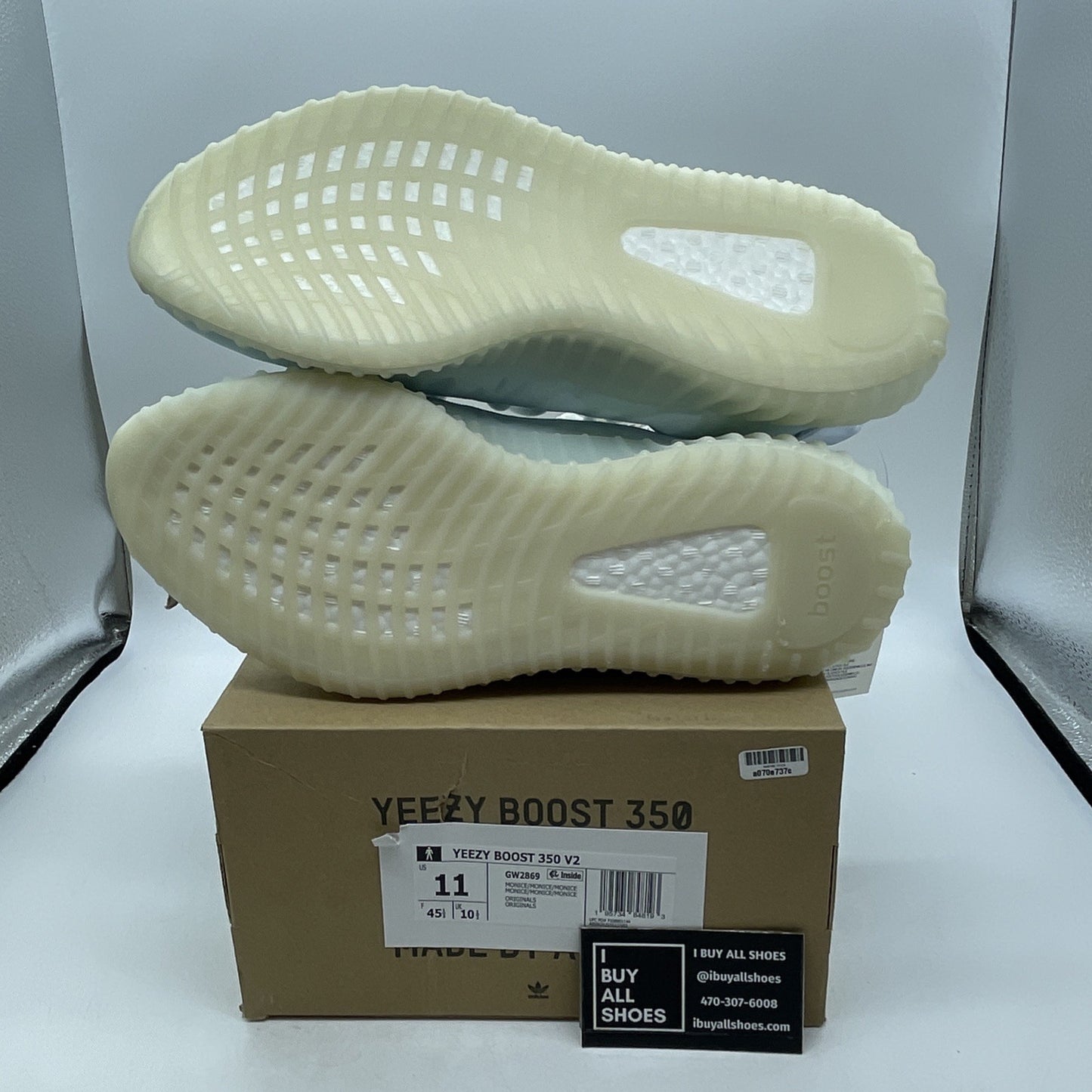 Size 11 - adidas Yeezy Boost 350 V2 Mono Ice (GW2869)