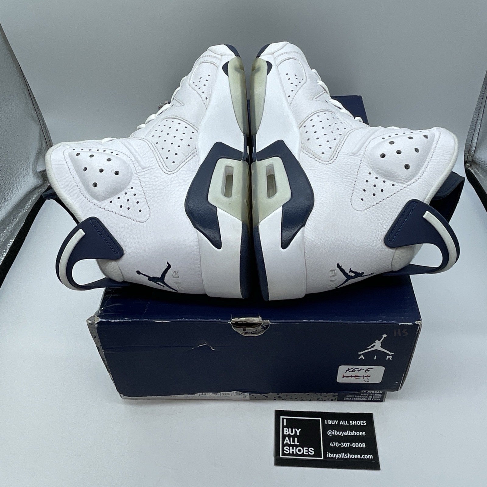 Size 10.5 - Jordan 6 Retro Midnight Navy White Leather (CT8529-141)