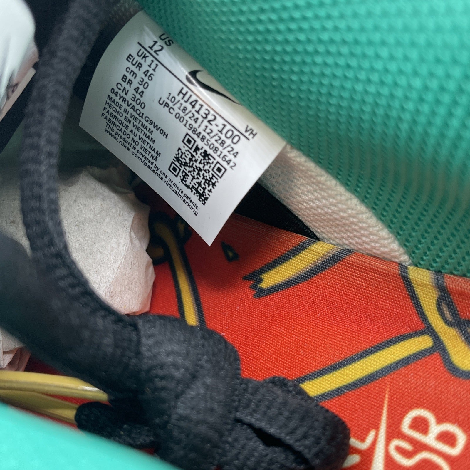 Size 12 - CSEF x Nike Dunk SB Low White Clear Emerald (HJ4132-100)