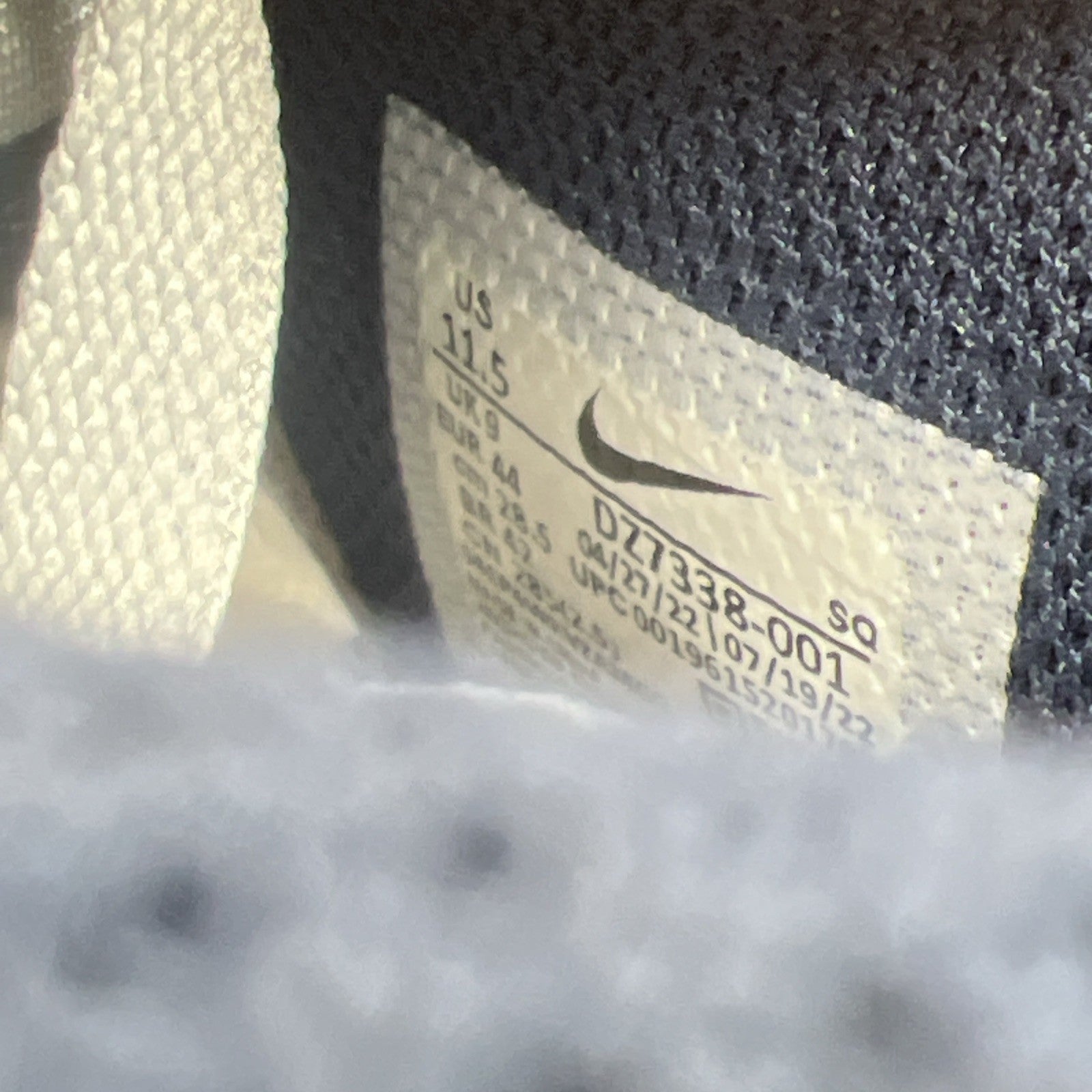 Size 11.5 - Nike Air Force 1 High New England Patriots W (DZ7338-001)