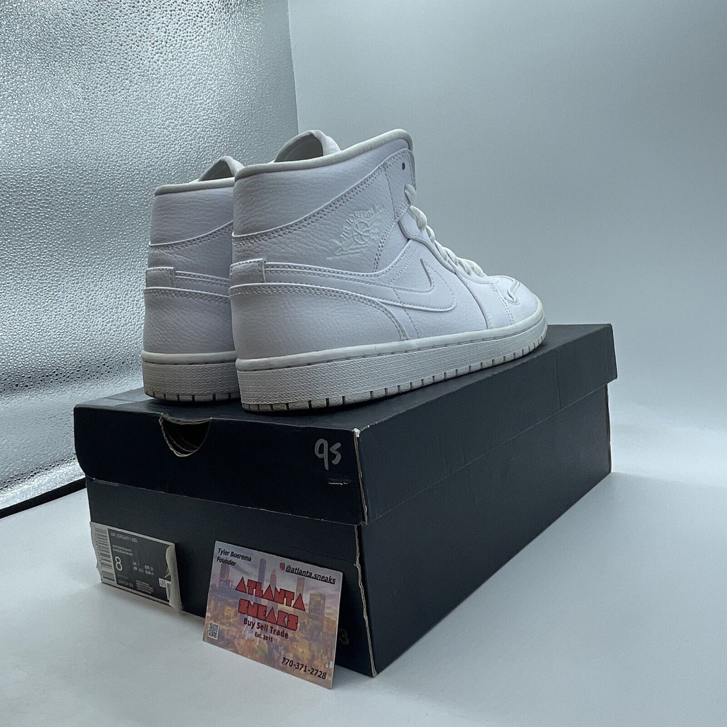 Size 8 - Air Jordan 1 2019 Mid Triple White Leather (554724-129)