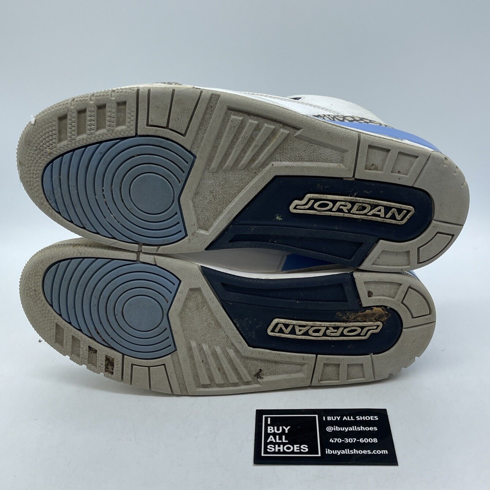Size 9 - Jordan 3 Retro Mid UNC White Grey Blue Suede Leather (CT8532-104)