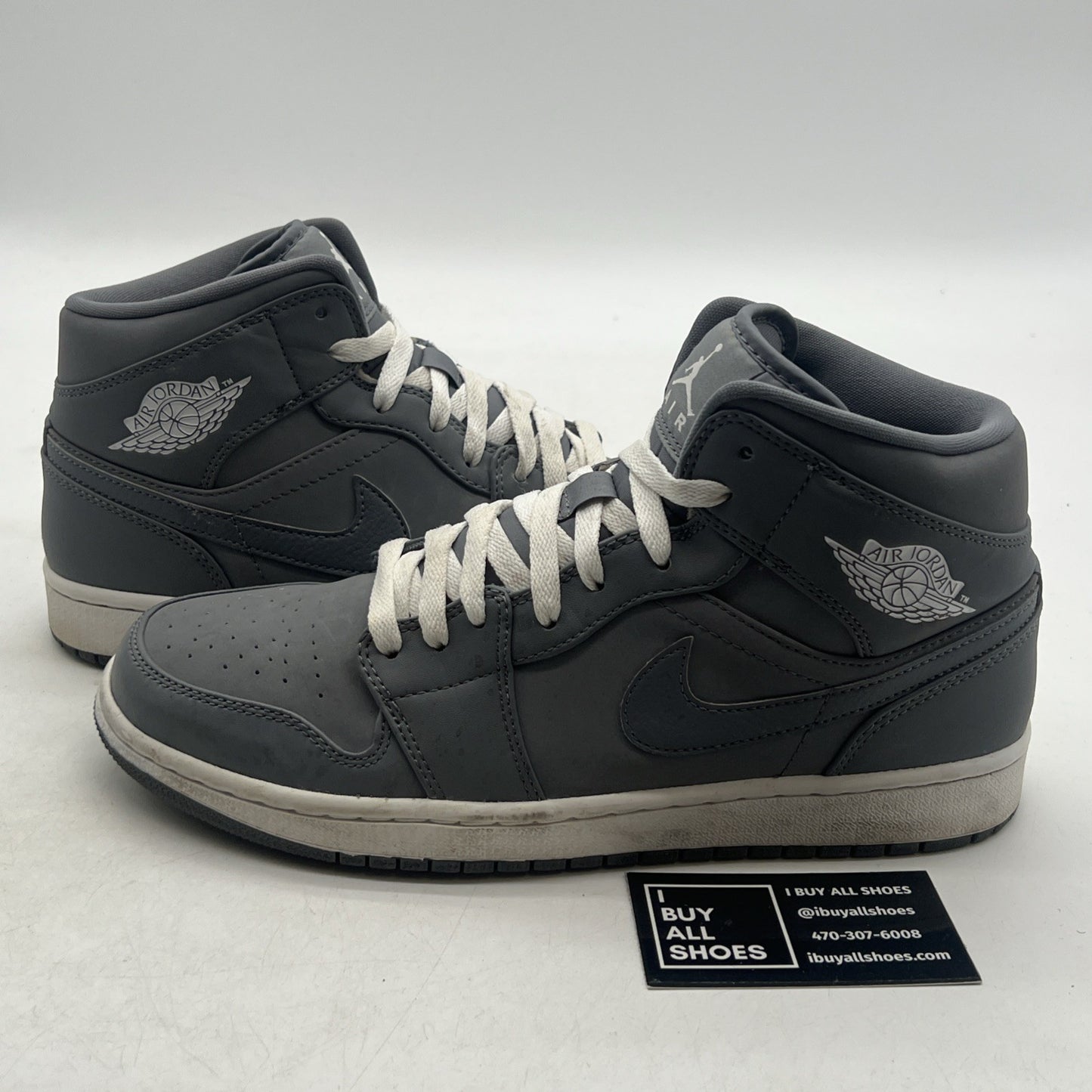Size 9.5 - Air Jordan 1 Retro Mid Cool Grey (554724-014)