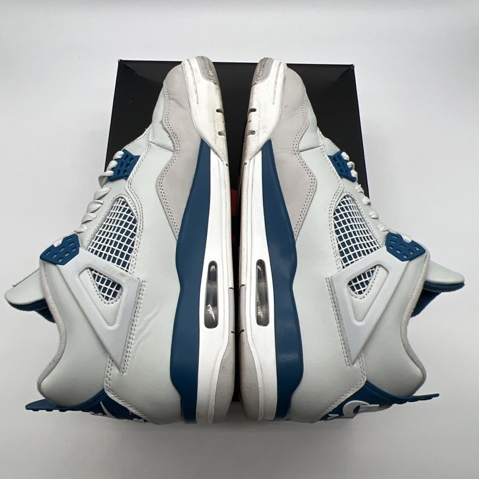Size 10.5 - Air Jordan 4 Retro 2024 Military Blue (FV5029-141)