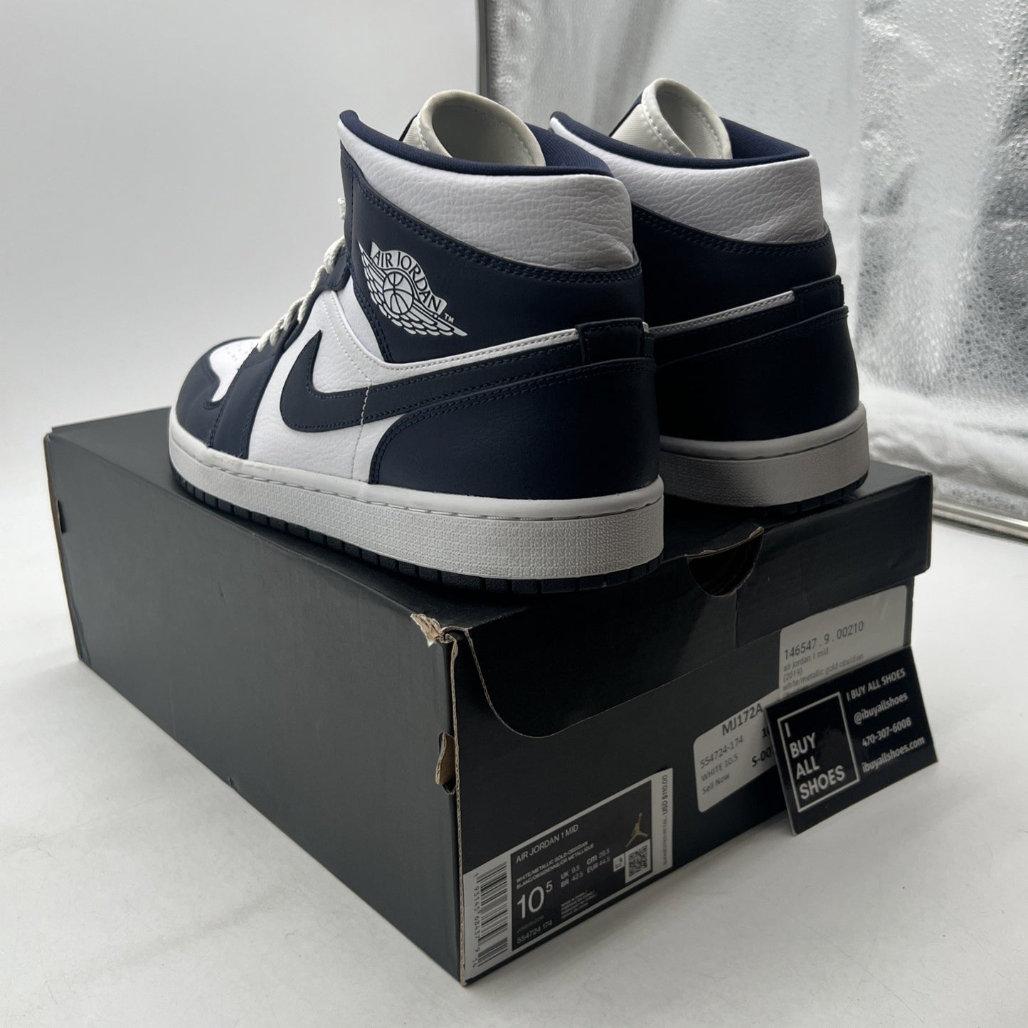 Size 10.5 - Air Jordan 1 Mid Obsidian (554724-174)