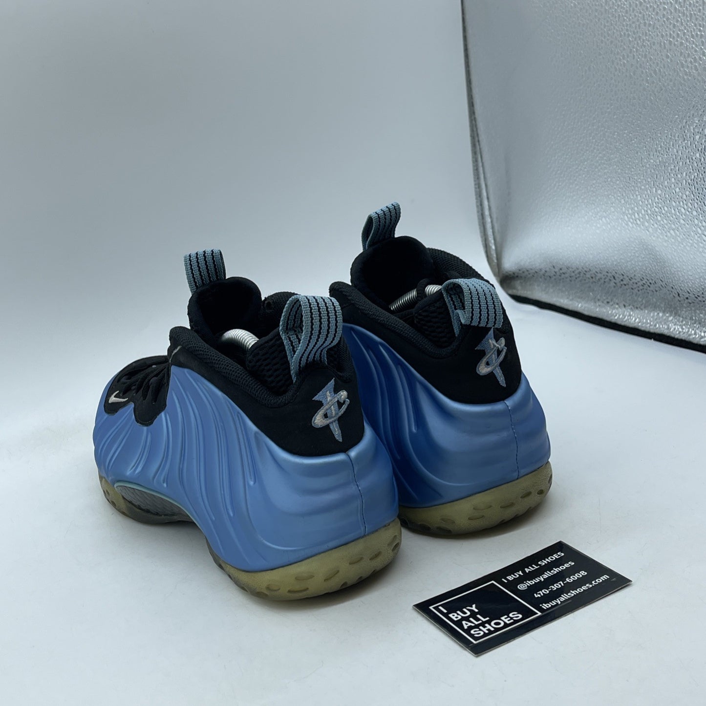 Size 8 - Nike Air Foamposite One University Blue Black Suede (314996-402)
