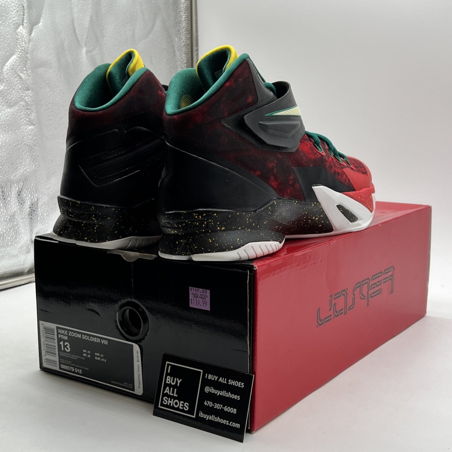 Size 13 - Nike Zoom Soldier 8 Prm Christmas (688579-016)