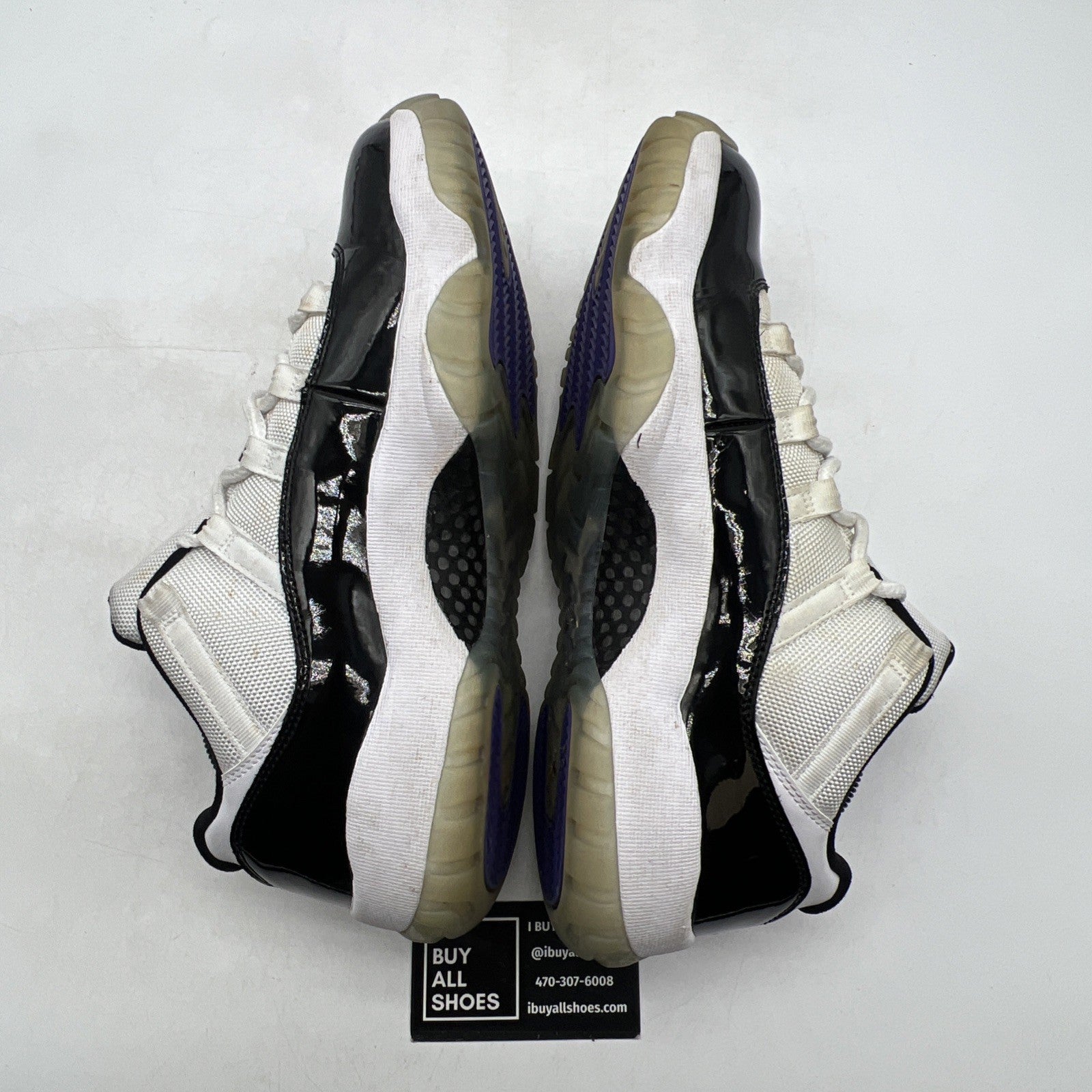 Size 9.5 - Air Jordan 11 Retro Low Concord (528895-153)