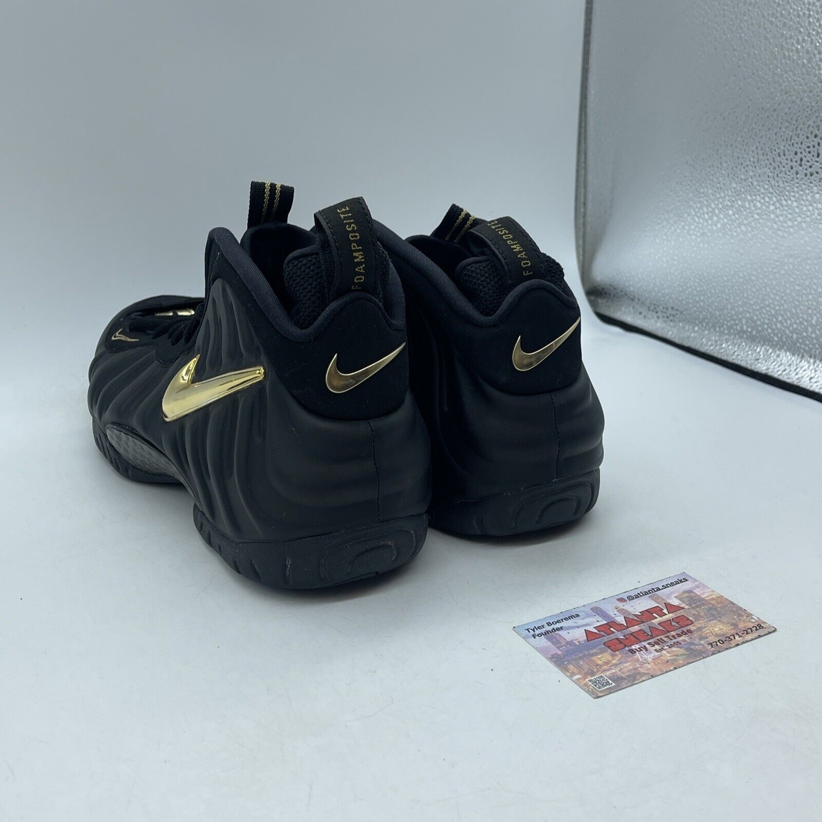 Size 10 - Nike Air Foamposite Pro Black Metallic Gold Leather (624041-009)