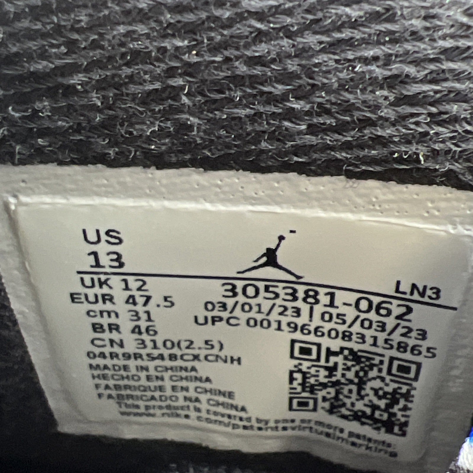 Size 13 - Air Jordan 8 Retro Mid Playoff (305381-062)
