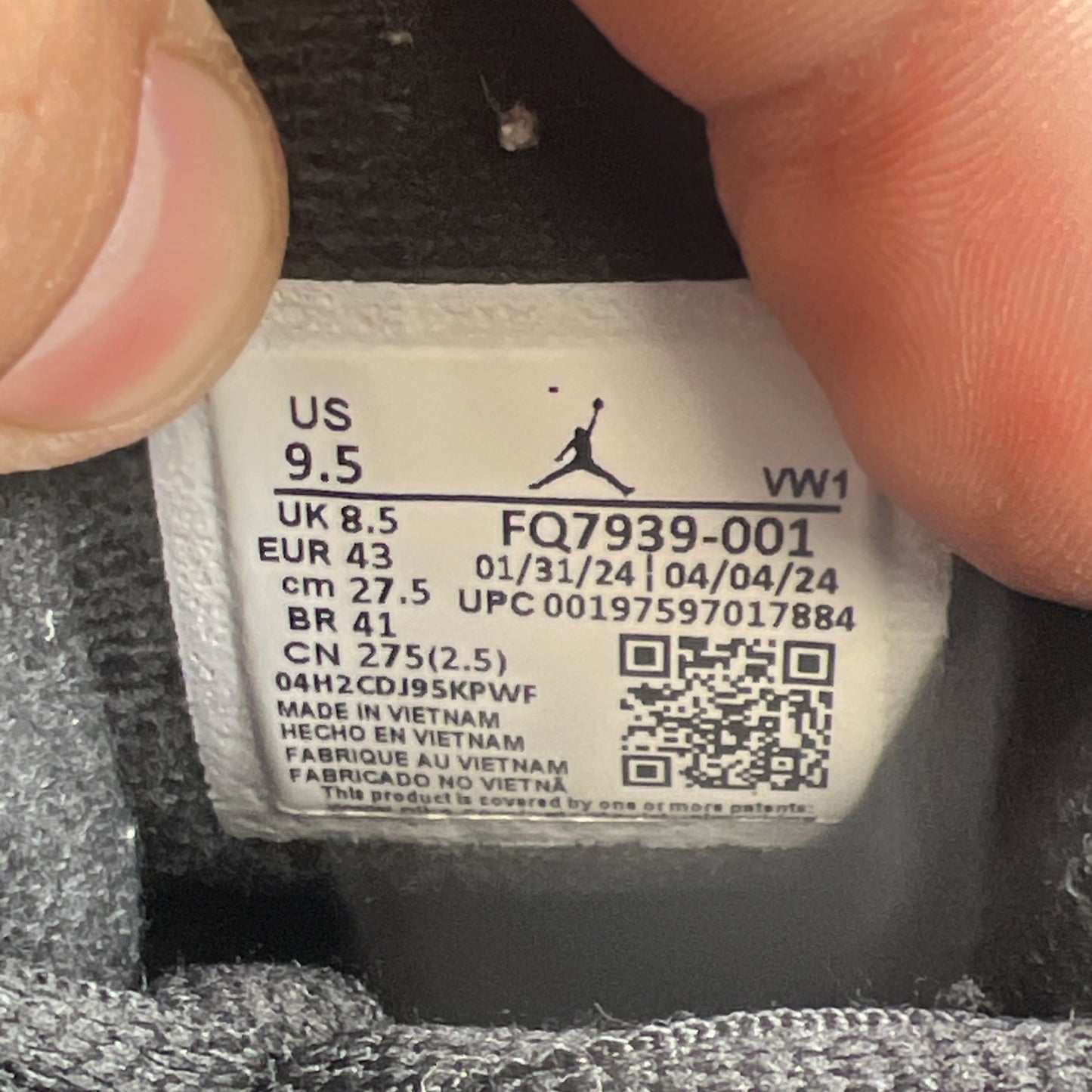 Size 9.5 - Air Jordan 4 RM Black Light Bone (FQ7939-001)