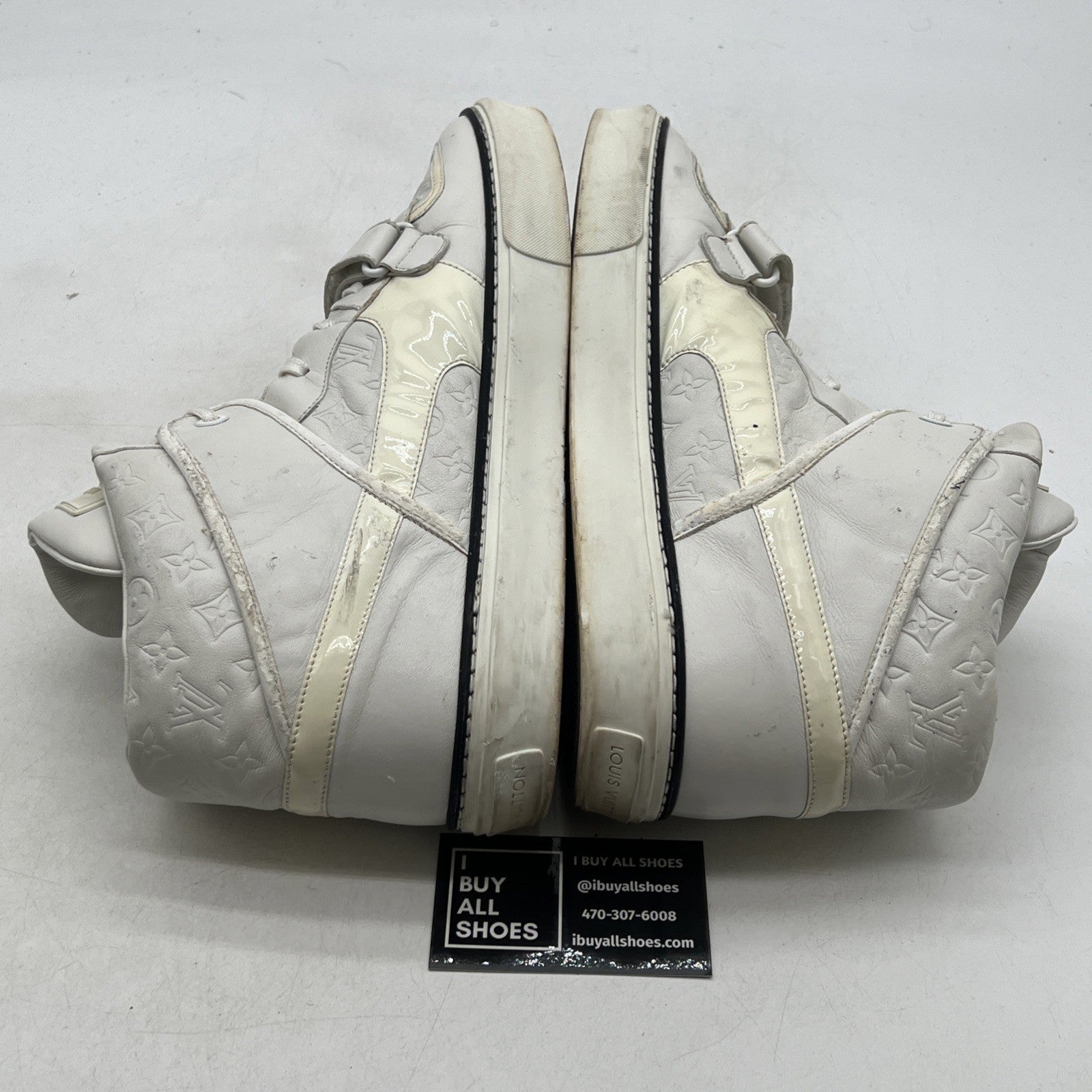 Size 11LV - Louis Vuitton Mens Sneakers