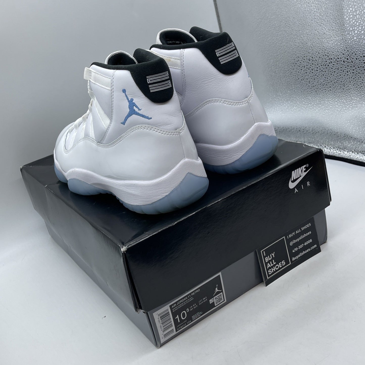 Size 10.5 - Air Jordan 11 Retro 2024 Legend Blue White Black (CT8012-104)