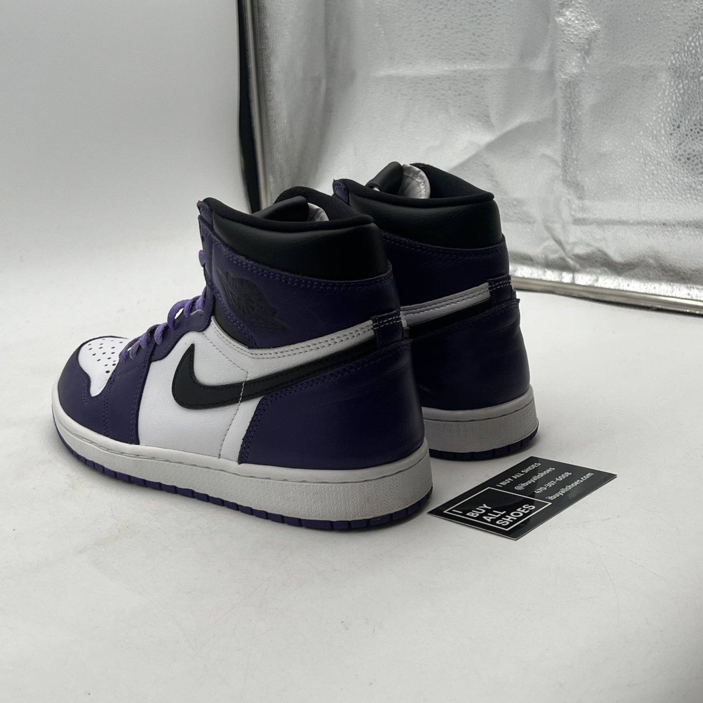 Size 8 - Air Jordan 1 Retro OG High Court Purple 2.0 (555088-500)