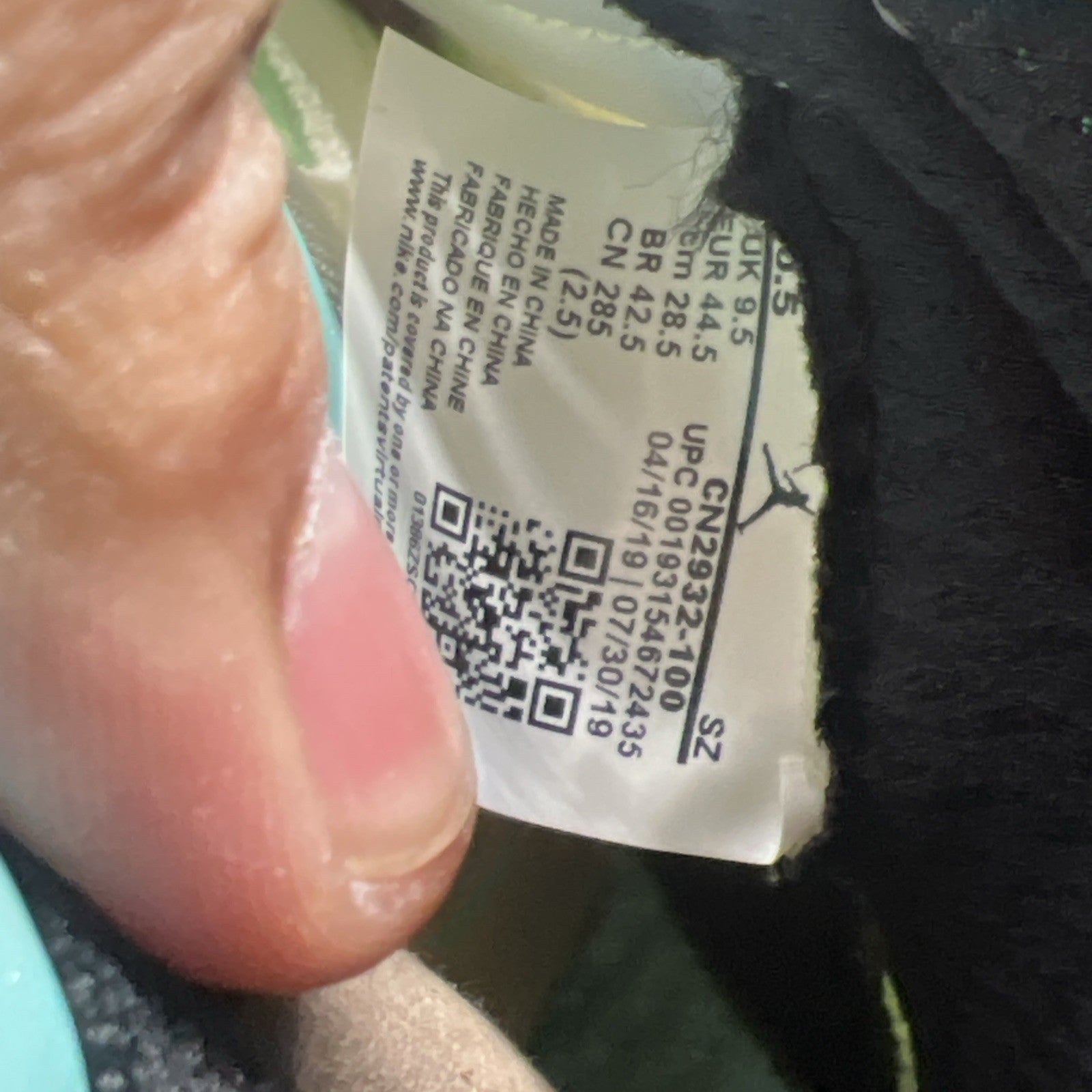 Size 10.5 - Air Jordan 5 Retro Island Green (CN2932-100)