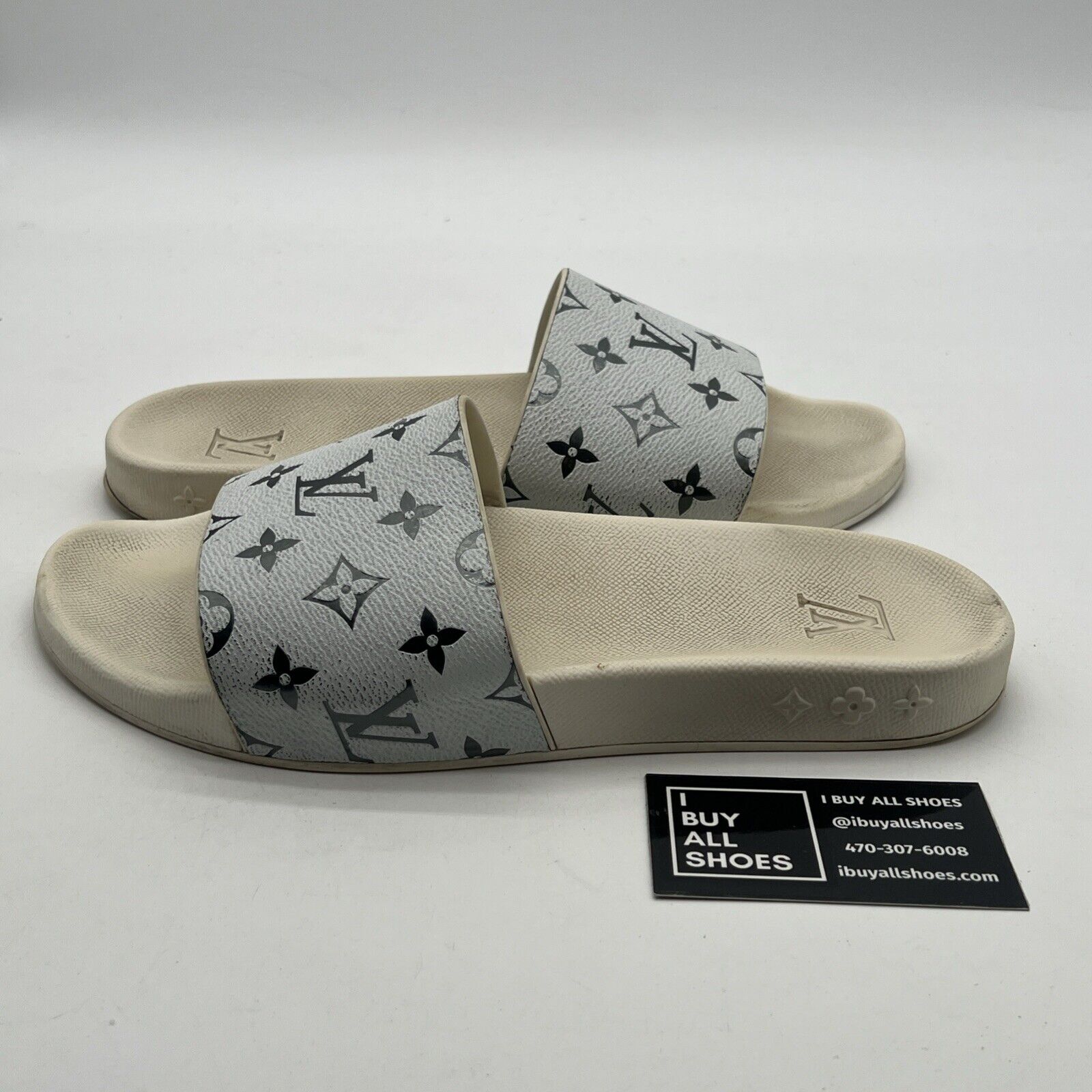 Size 10.5 - LOUIS VUITTON sandals white