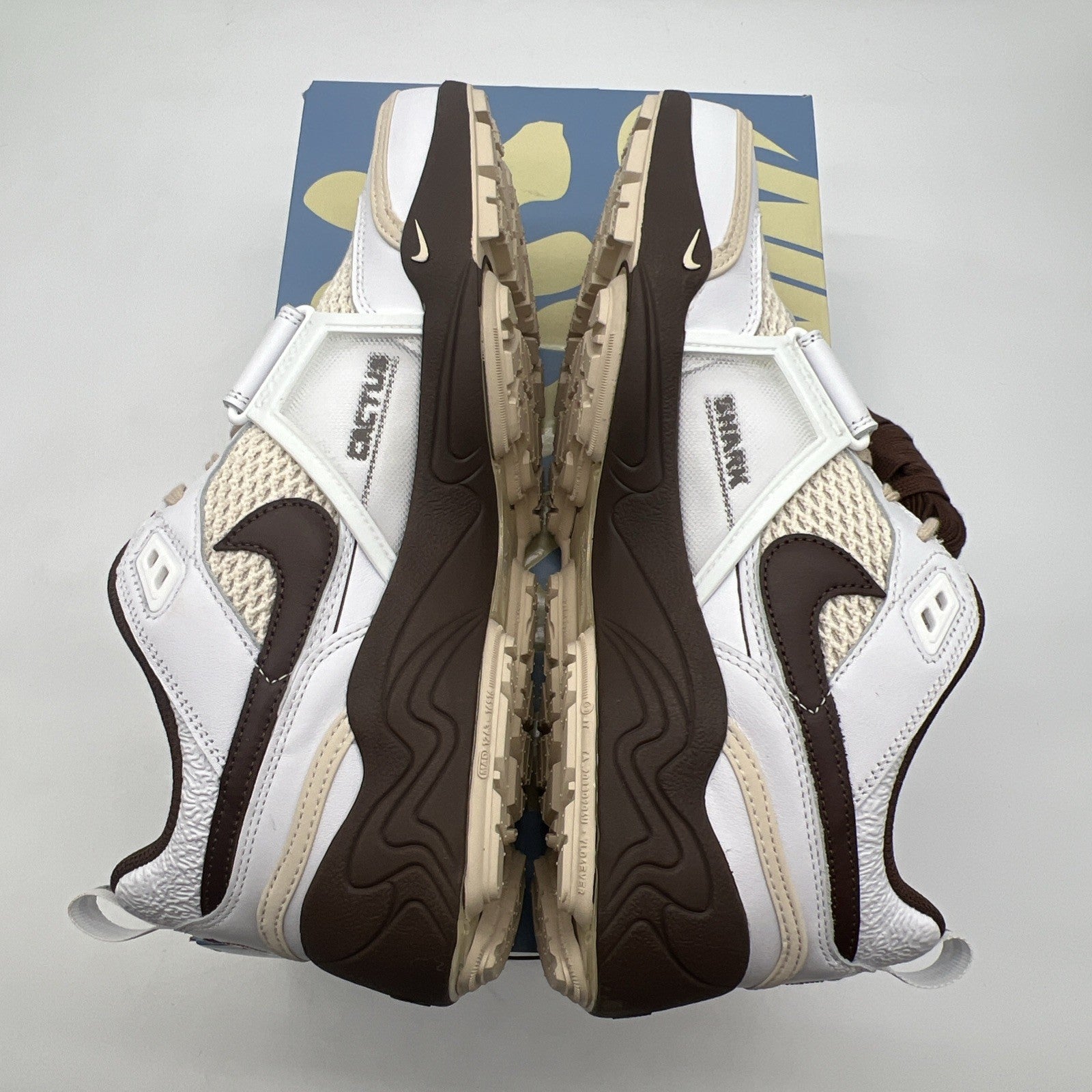 Size 11 - Nike Travis Scott x Zoom Field Jaxx Light Chocolate (HQ3073-100)