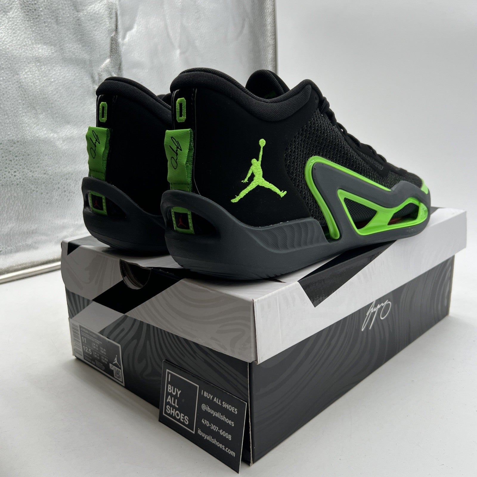 Size 11 - Jordan Tatum 1 Green Strike (DZ3324-003)