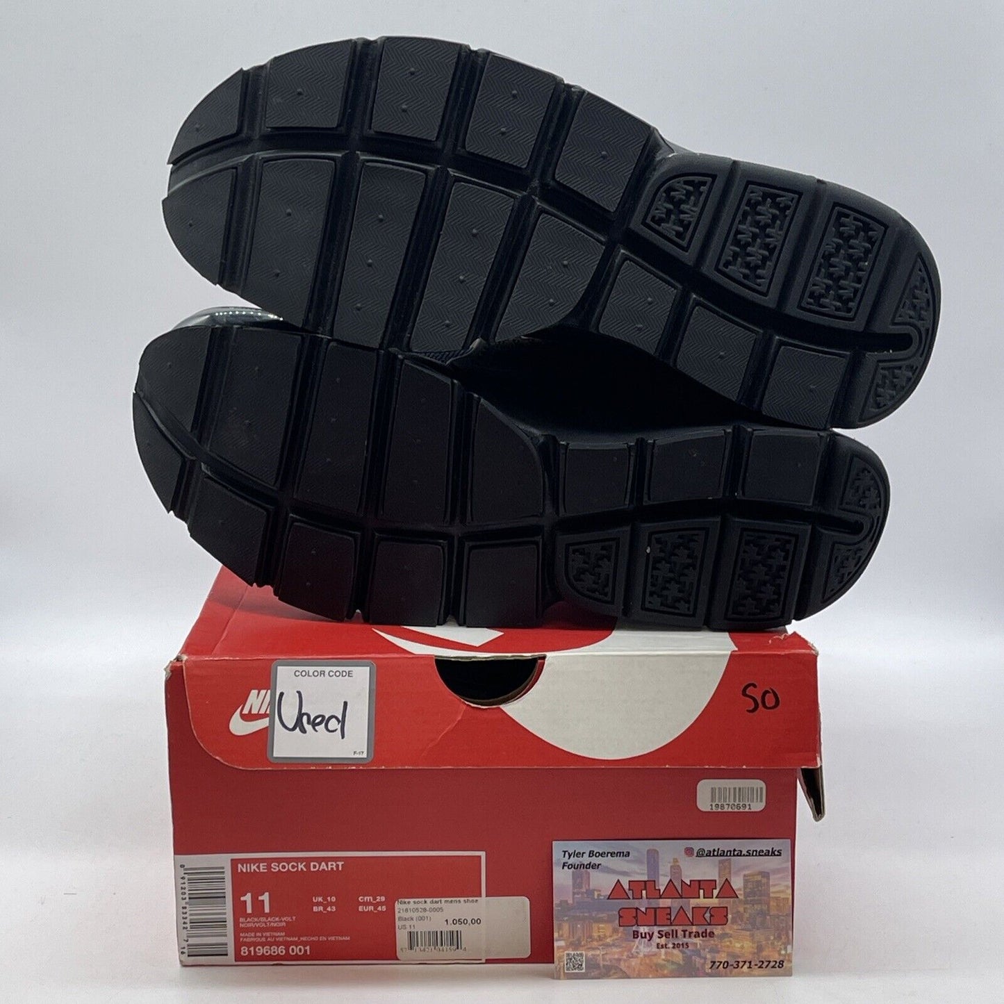 Size 11 - Nike Sock Dart Triple Black (819686-001)