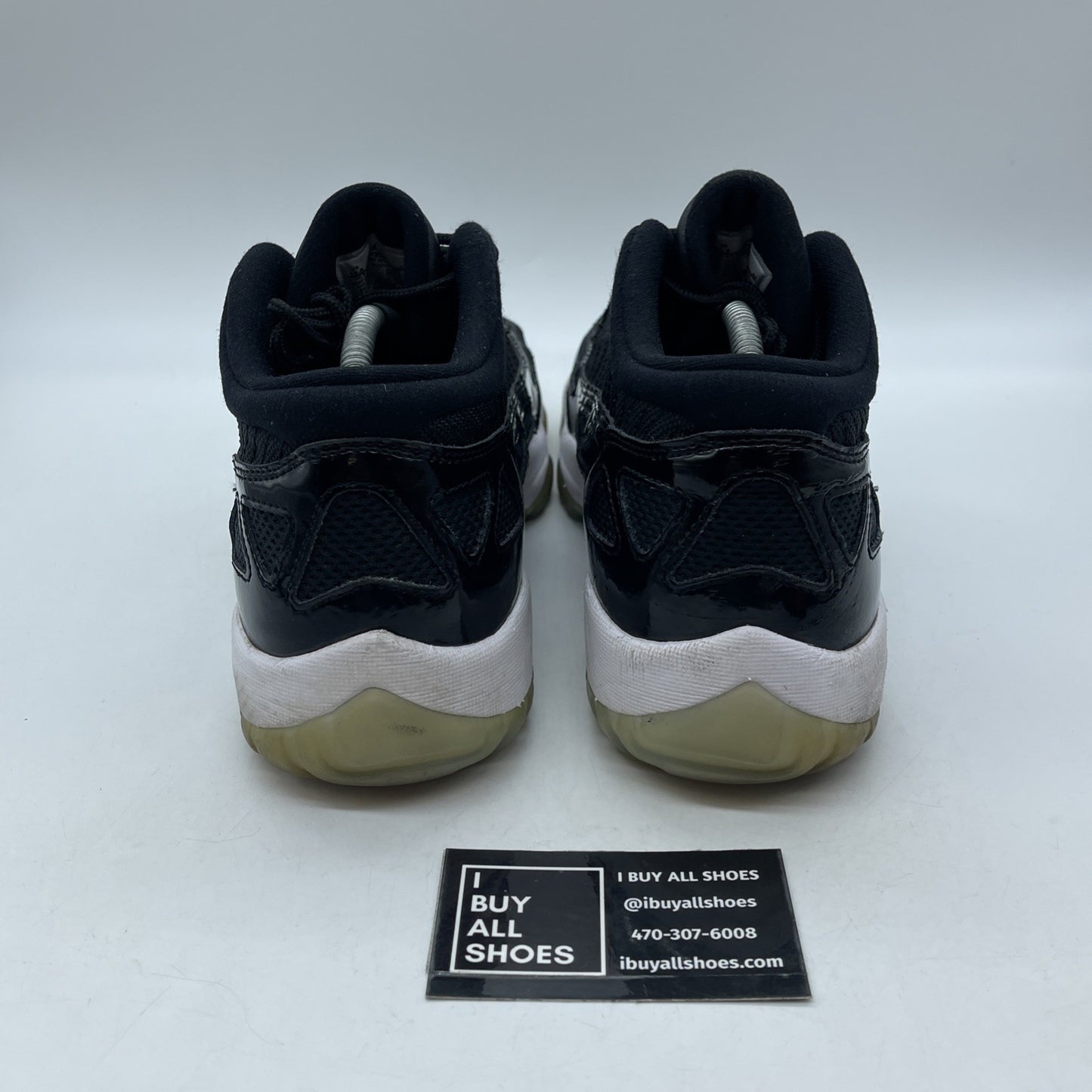 Size 10.5 - Air Jordan 11 Retro IE Low Space Jam Suede leather (919712-041)