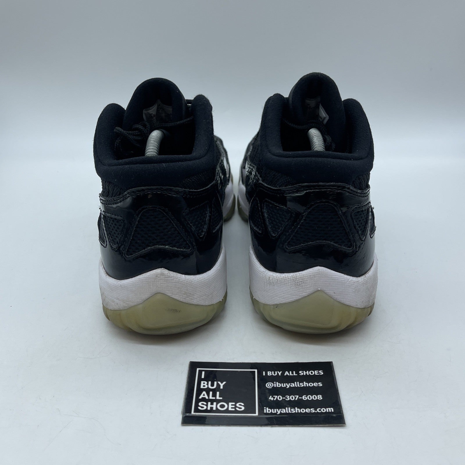 Size 10.5 - Air Jordan 11 Retro IE Low Space Jam Suede leather (919712-041)