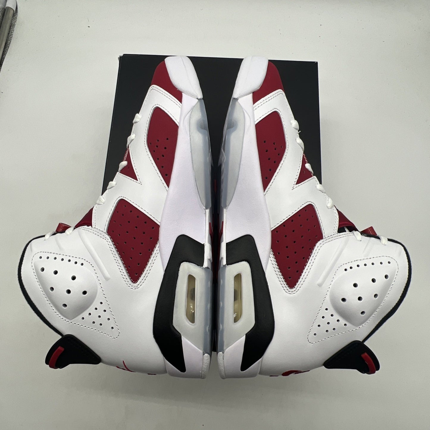 Size 10.5 - Air Jordan 6 Retro OG Mid Carmine (CT8529-106)