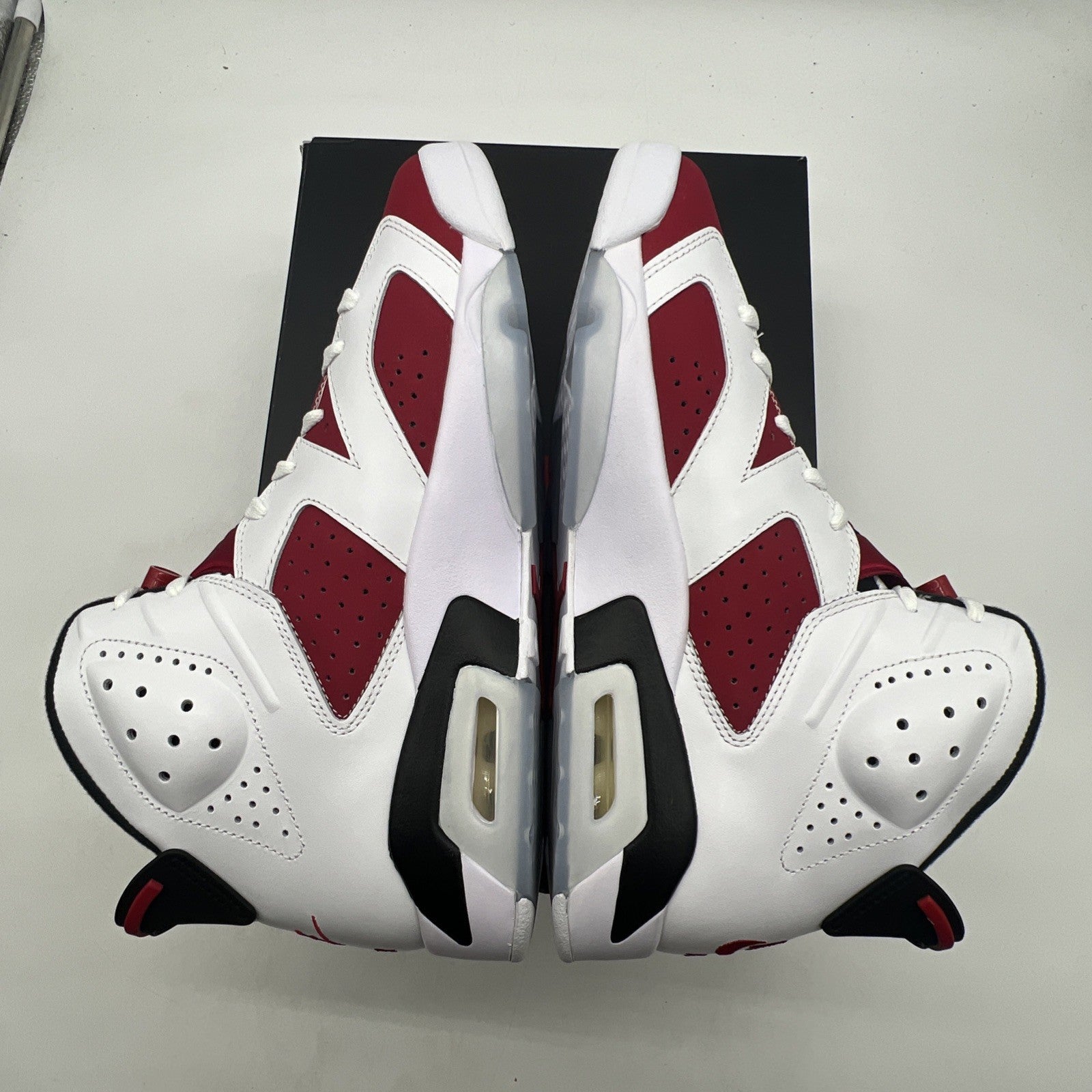 Size 10.5 - Air Jordan 6 Retro OG Mid Carmine (CT8529-106)