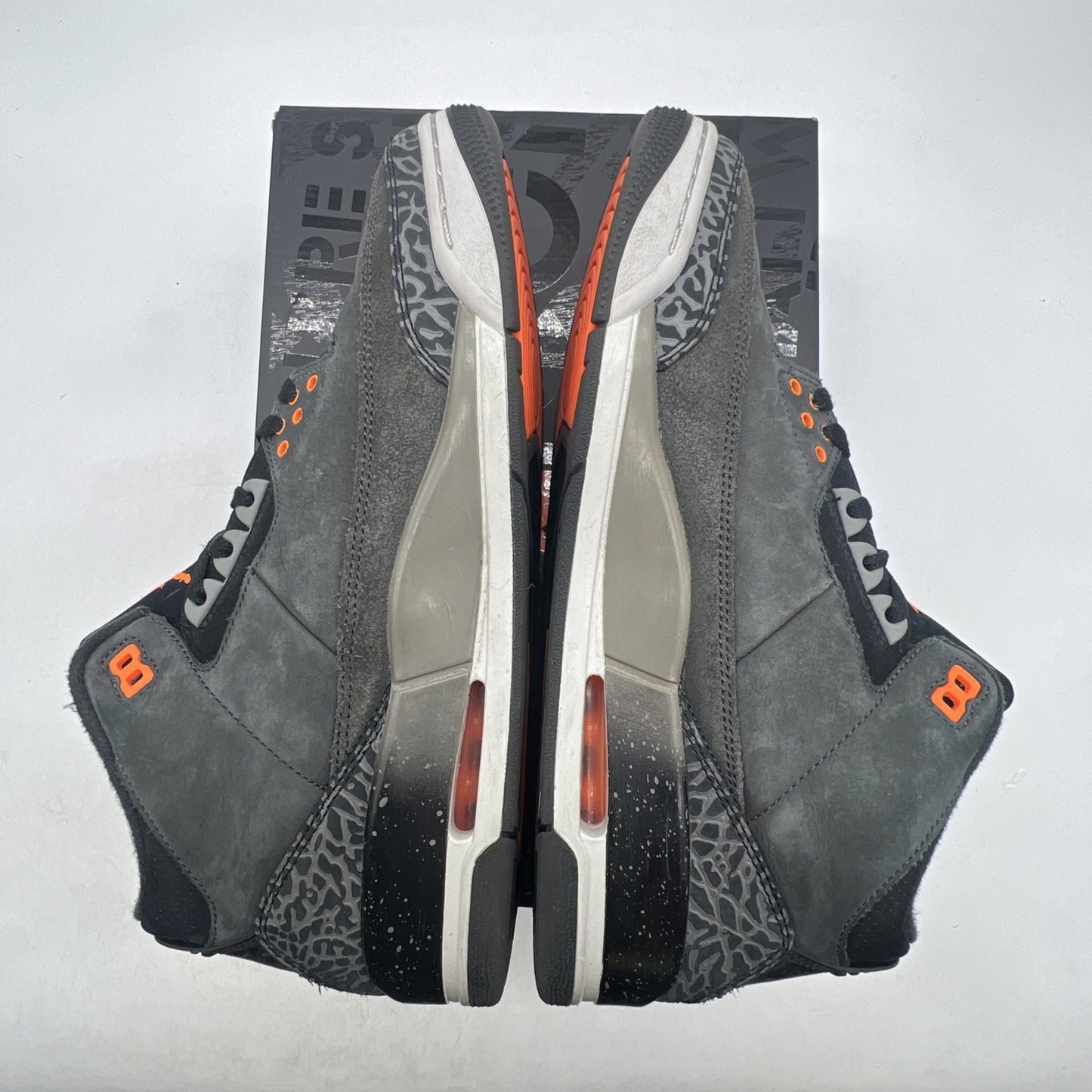 Size 10 - Air Jordan 3 Retro 2023 Mid Fear (CT8532-080)