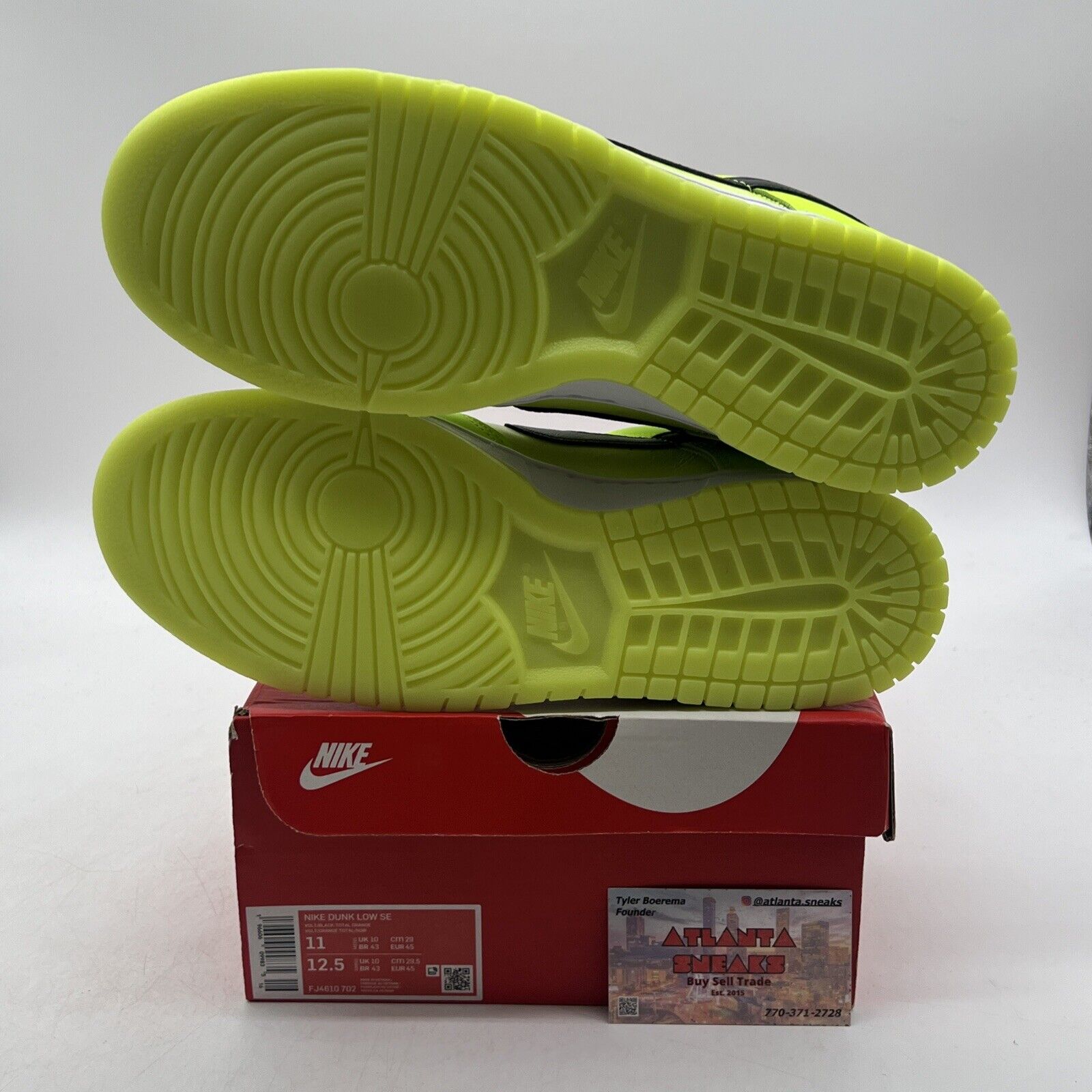 Size 11 - Nike (FJ4610-702) Dunk Low SE 'Glow in the Dark'
