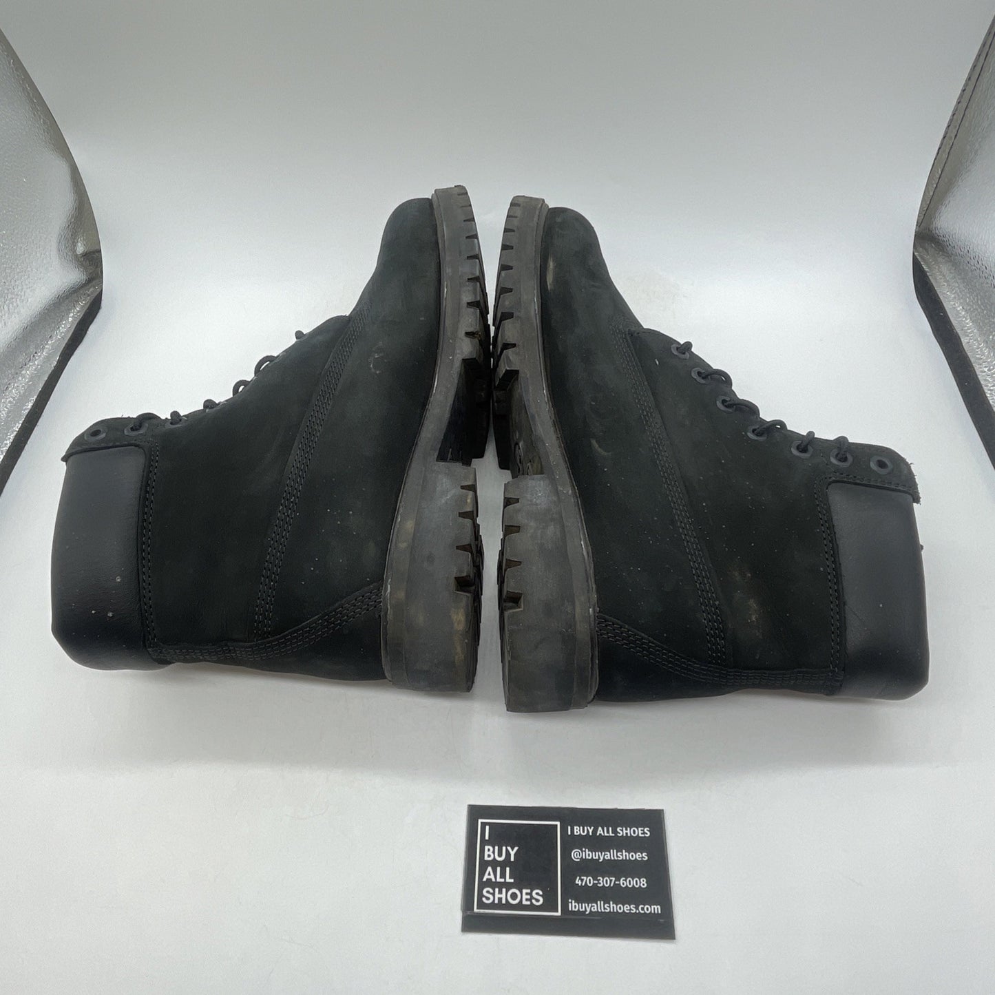 Size 10.5 - Timberland Classic 6 Inch Waterproof Boots Black Nubuck
