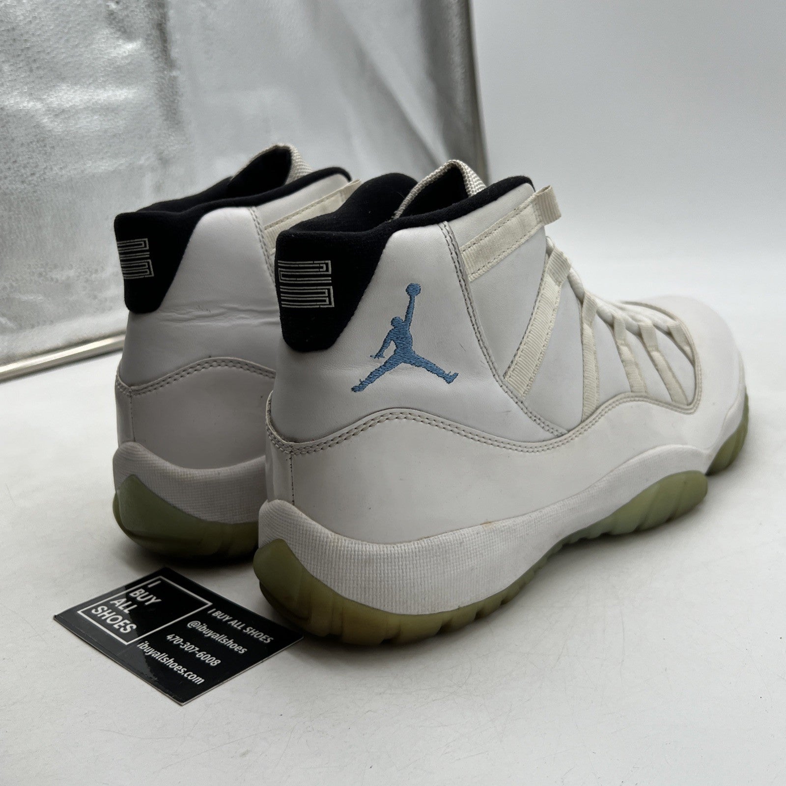 Size 10.5 - Air Jordan 11 Retro High Legend Blue (378037-117)