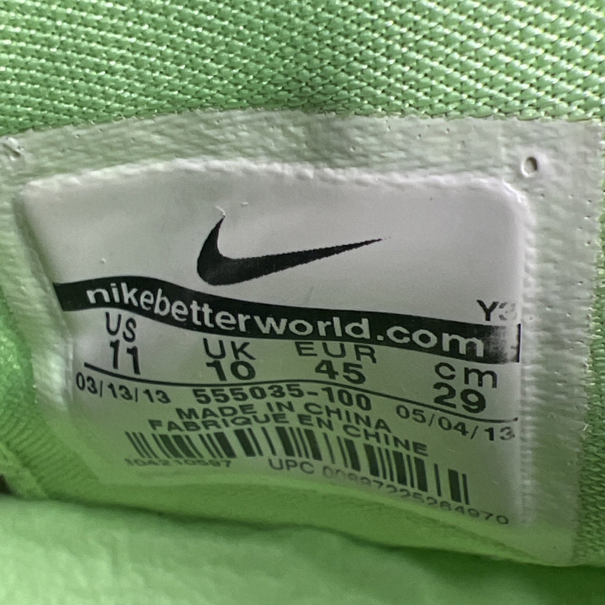 Size 11 - Nike Kobe 8 Graffiti - (555035-100)