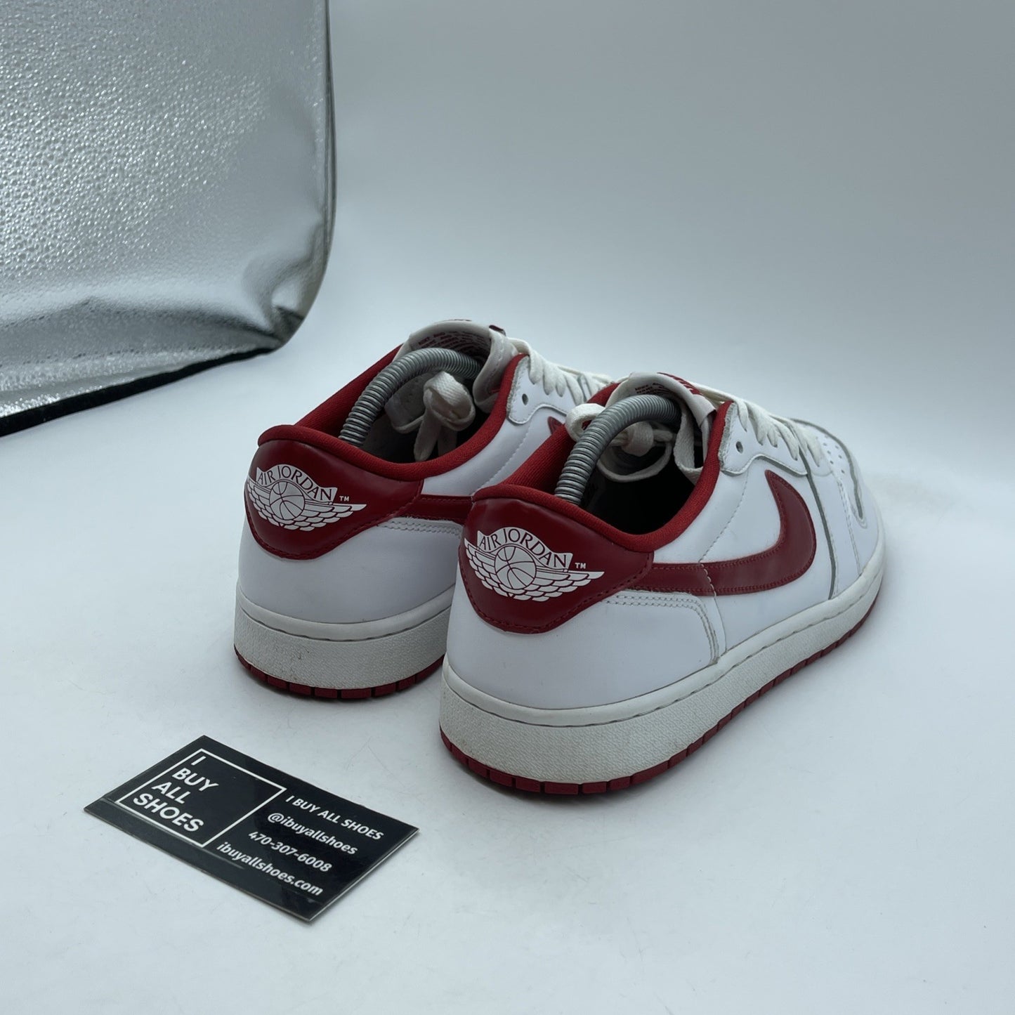 Size 9.5 - Air Jordan 1 Retro OG Low Varsity Red White Leather (705329-101)