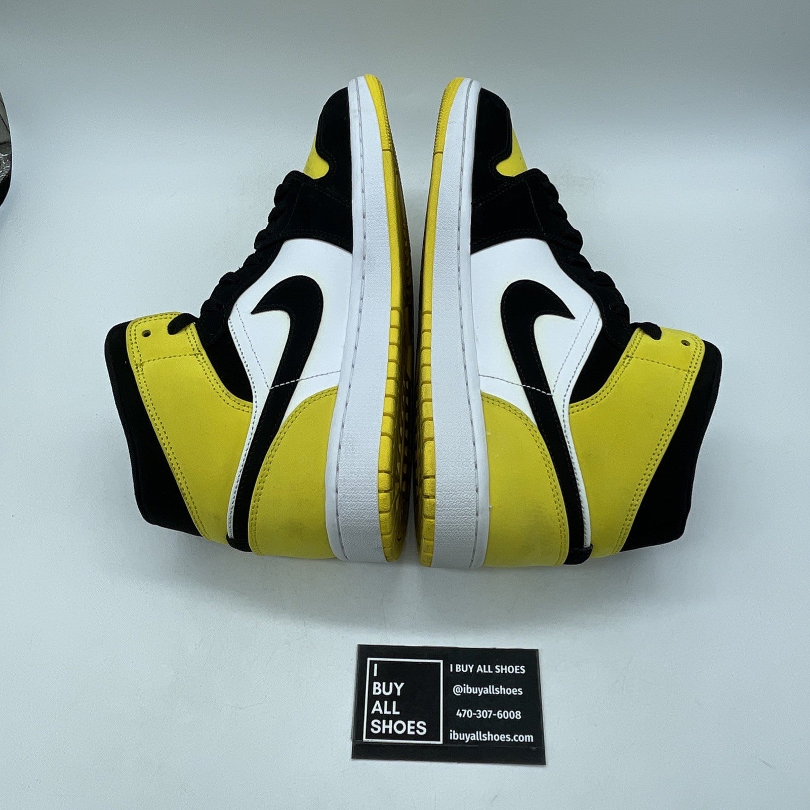 Size 9 - Air Jordan 1 SE Mid Yellow Toe Black Suede (852542-071)