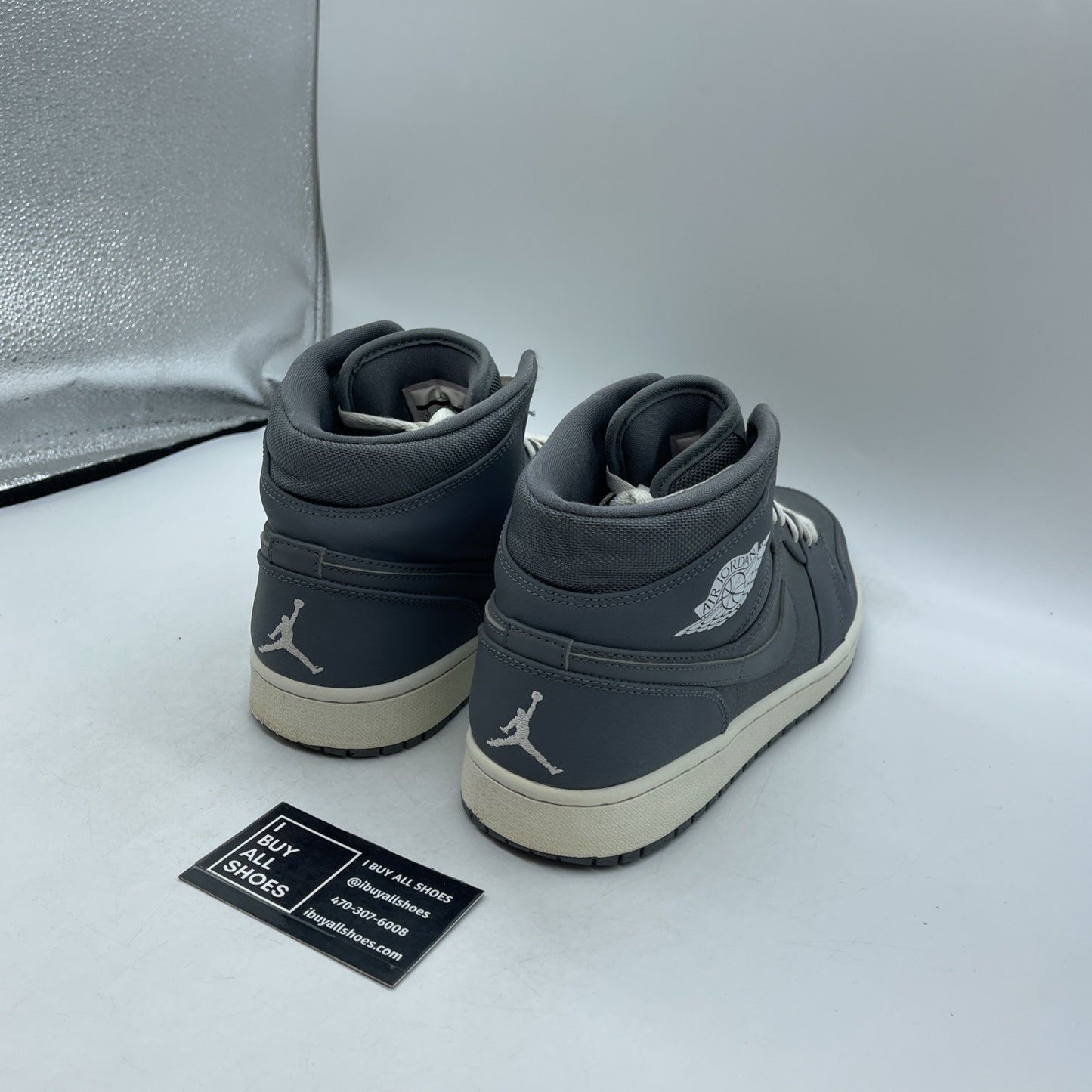 Size 12 - Air Jordan 1 Retro Mid Cool Grey (554724-022)