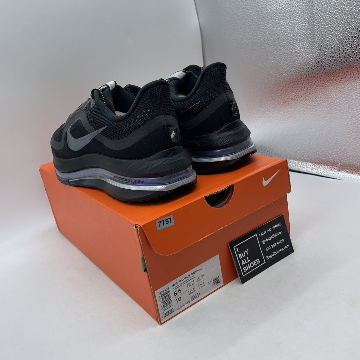 Size 8.5 - Nike Pegasus Premium Black Metallic Silver (HQ2592-005)