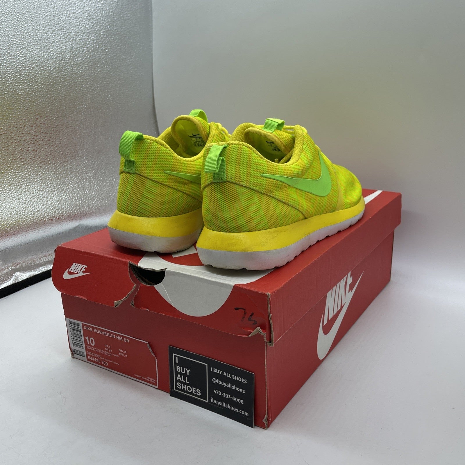 Size 10 - Nike Rosherun Nm Br Yellow Green White Suede Leather (644425-700)