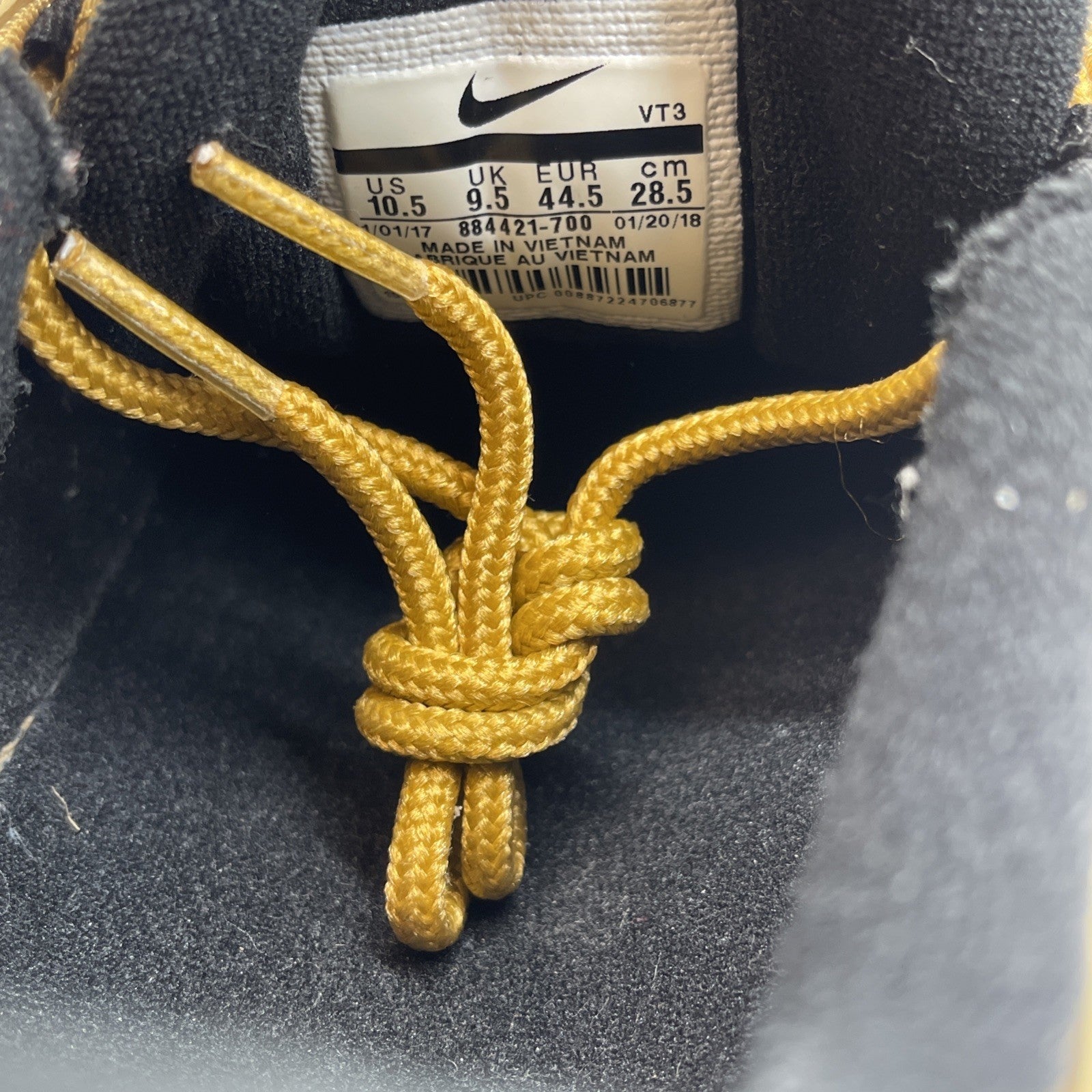 Size 10.5 - Nike Air Max 97 OG QS Metallic Gold Suede Leather (884421-700)